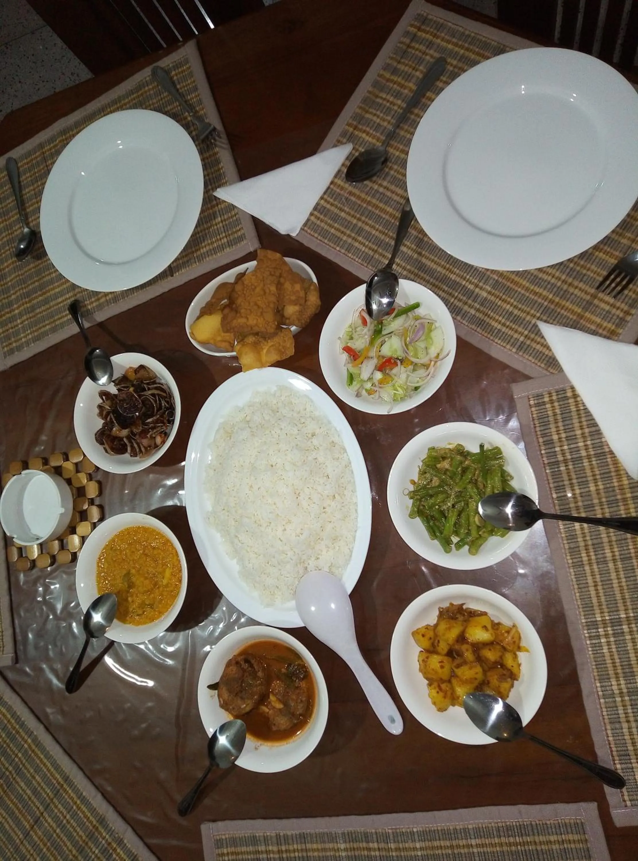 Dinner in Ging View Villa