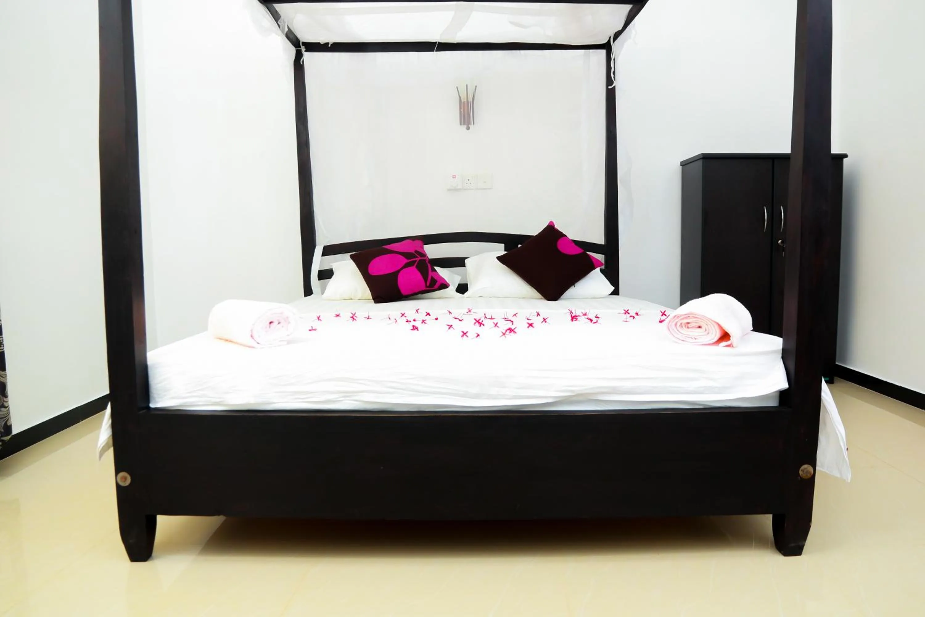 Anila Beach Inn