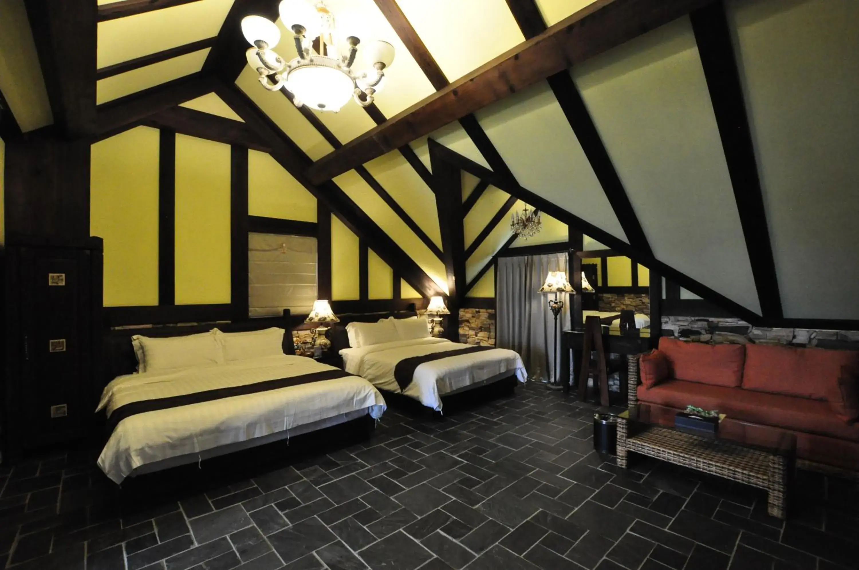 Photo of the whole room, Bed in Stuart Villa Photo of the whole room, Bed in Stuart Villa