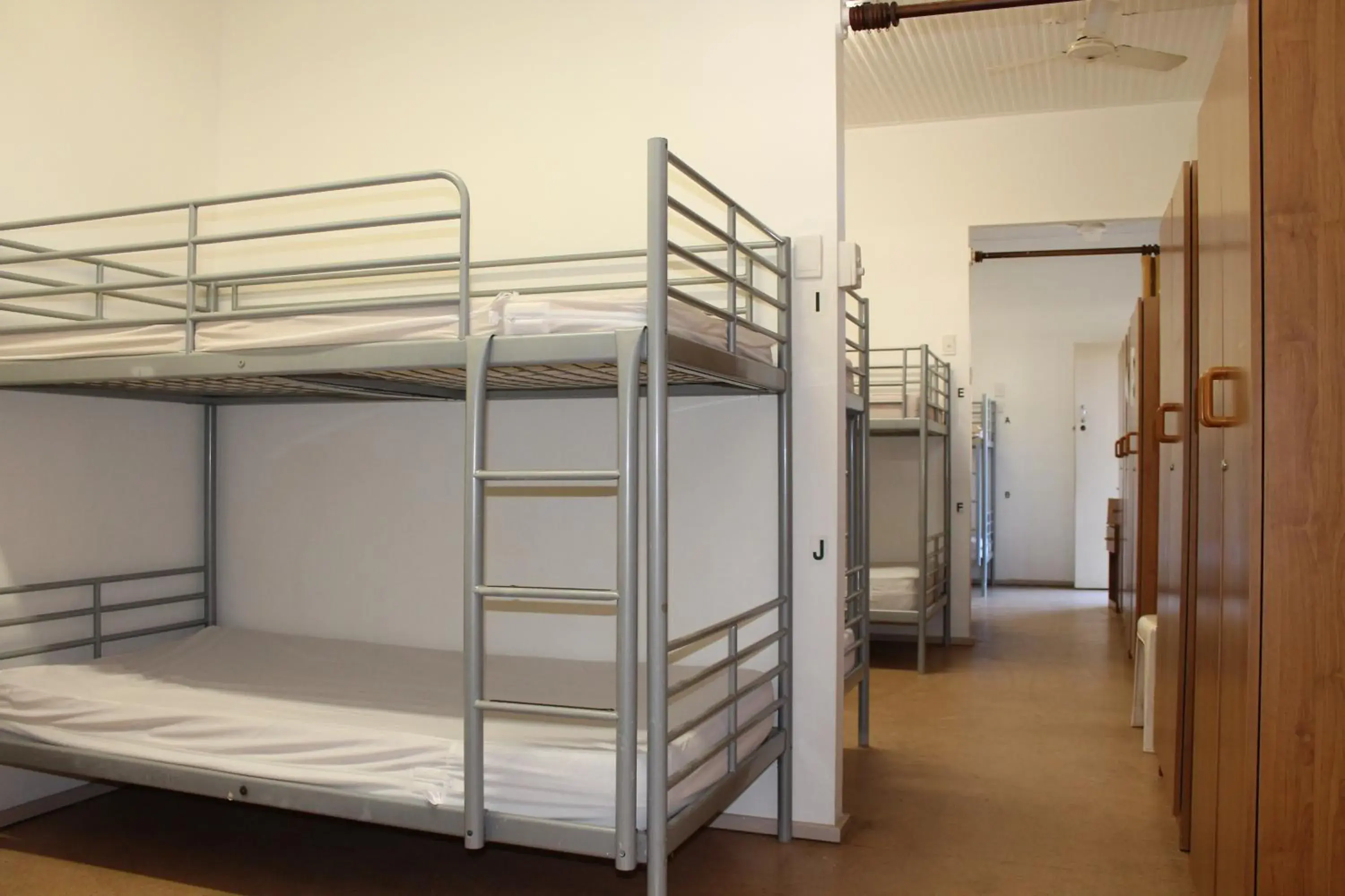 Bunk Bed in Female Dormitory Room in Roebuck Bay Backpackers Bunk Bed in Female Dormitory Room in Roebuck Bay Backpackers