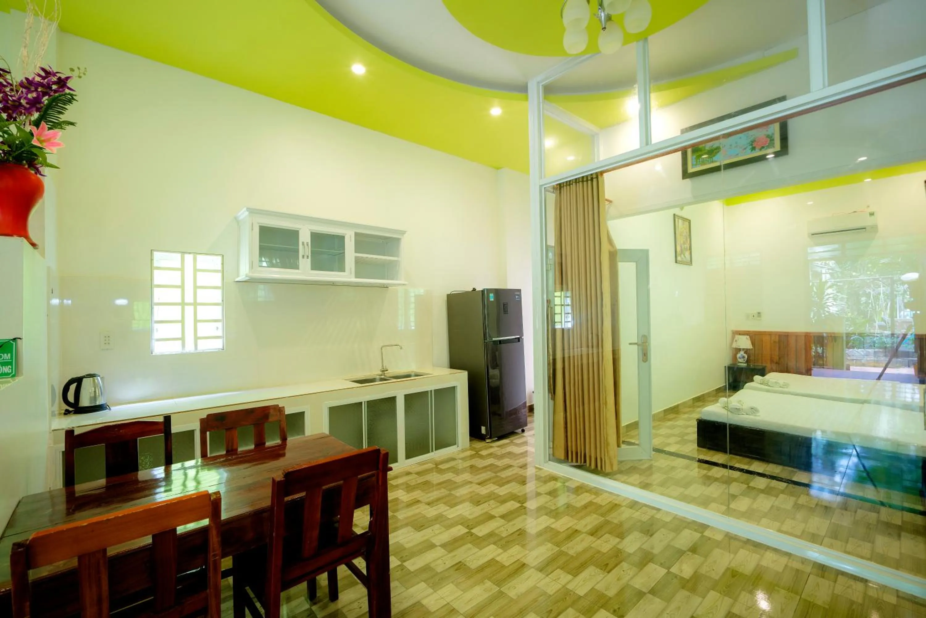 stove, Bed in Mai Binh Phuong Bungalow