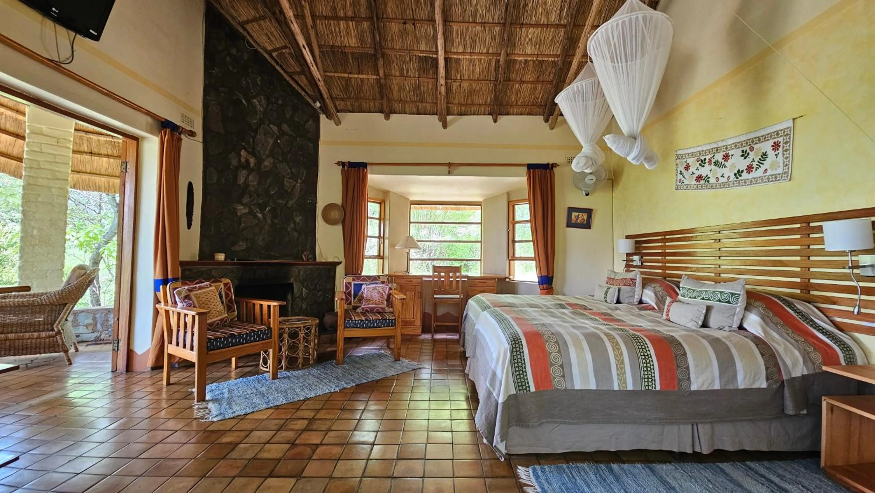Bedroom, Bed in Musangano Lodge