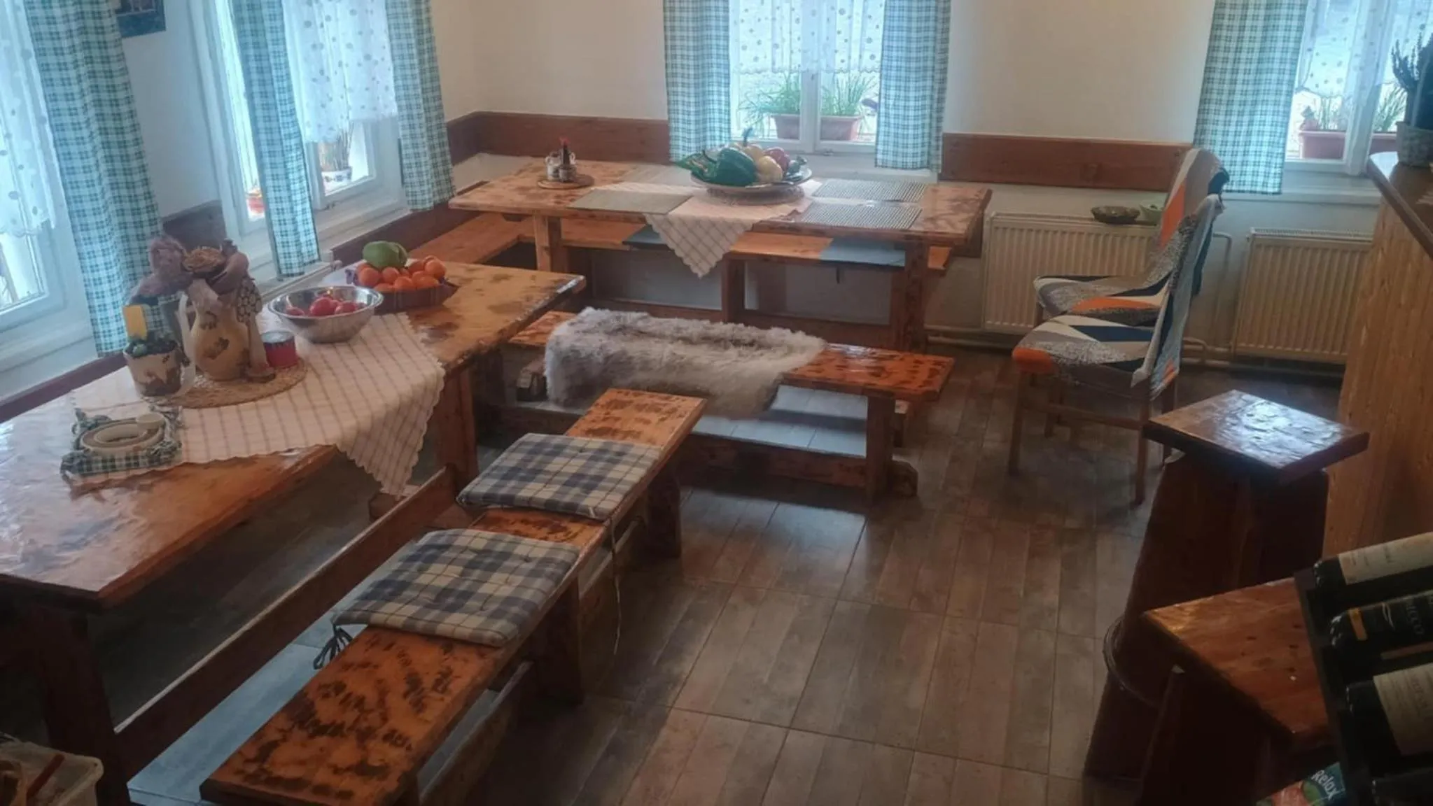 Restaurant/places to eat in Penzion "V Zelený"