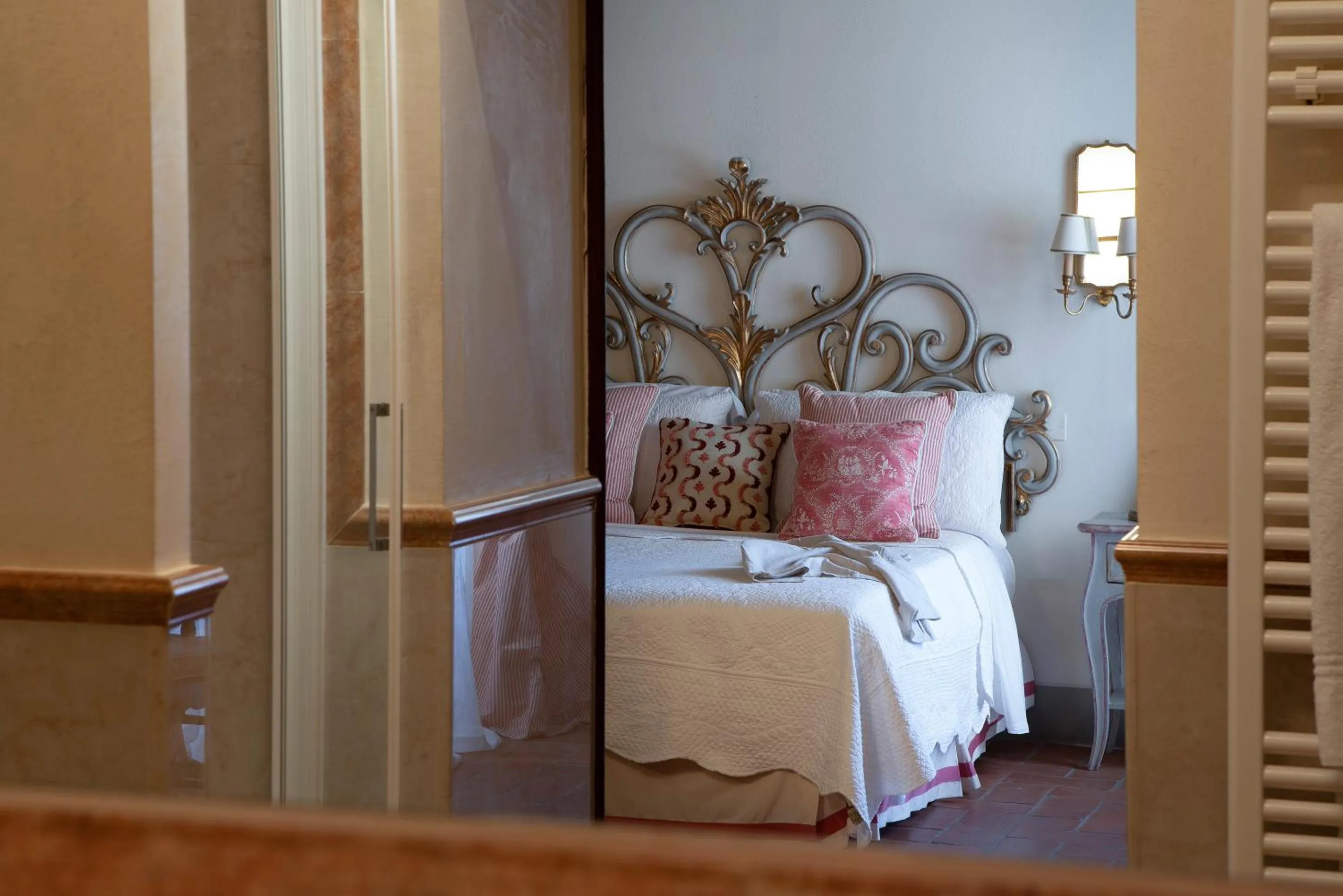 Photo of the whole room, Bed in Palazzo Malaspina B&B