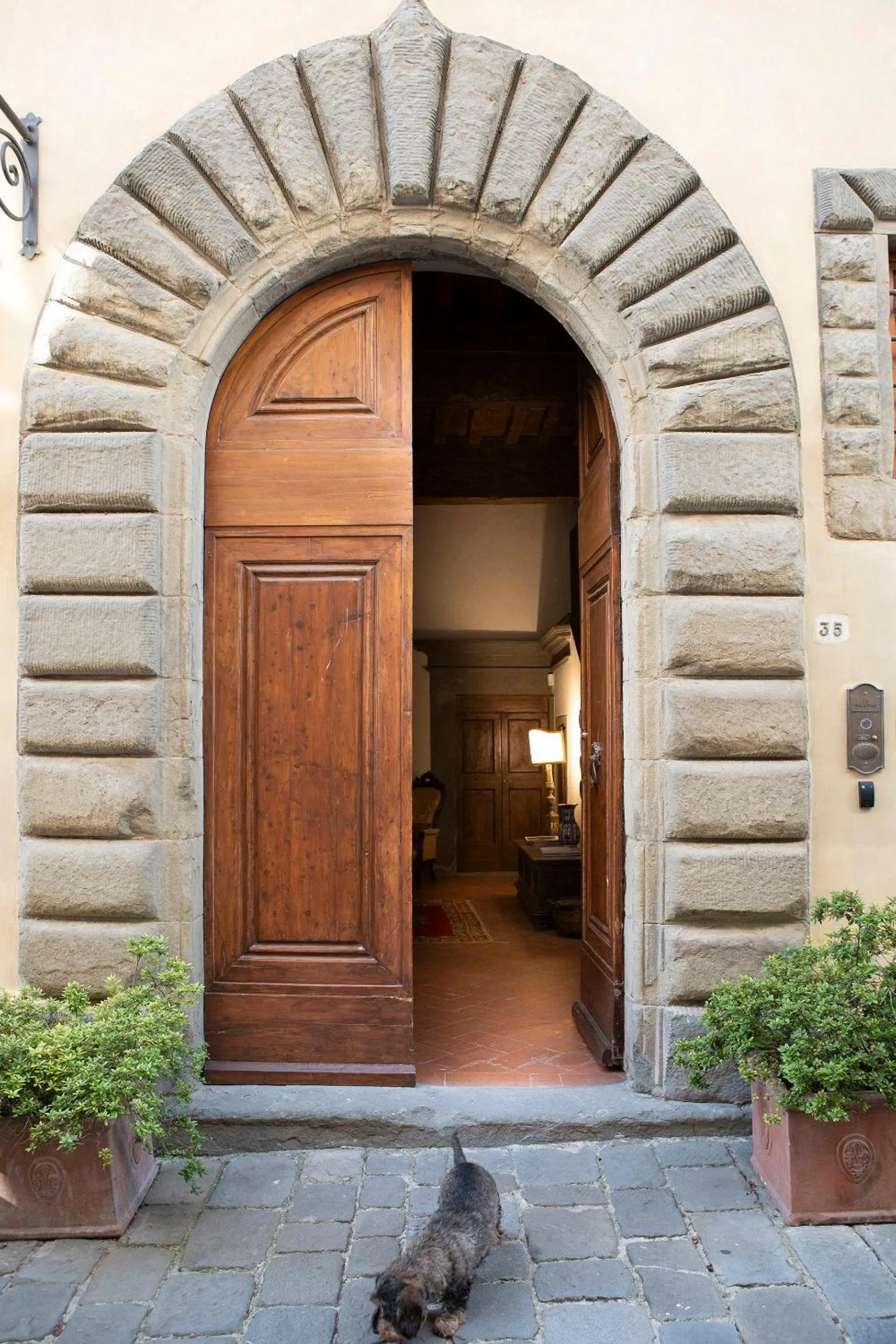 Facade/entrance in Palazzo Malaspina B&B