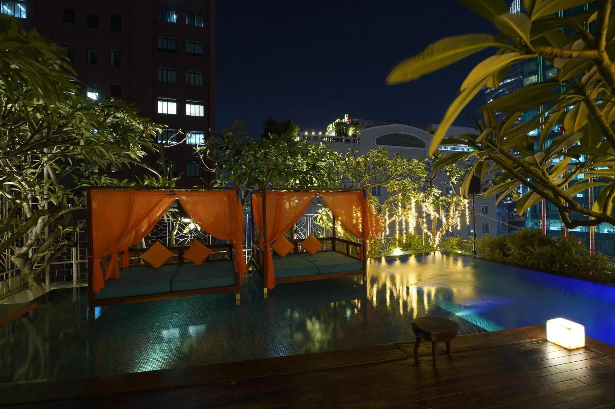 Night in The Myst Dong Khoi