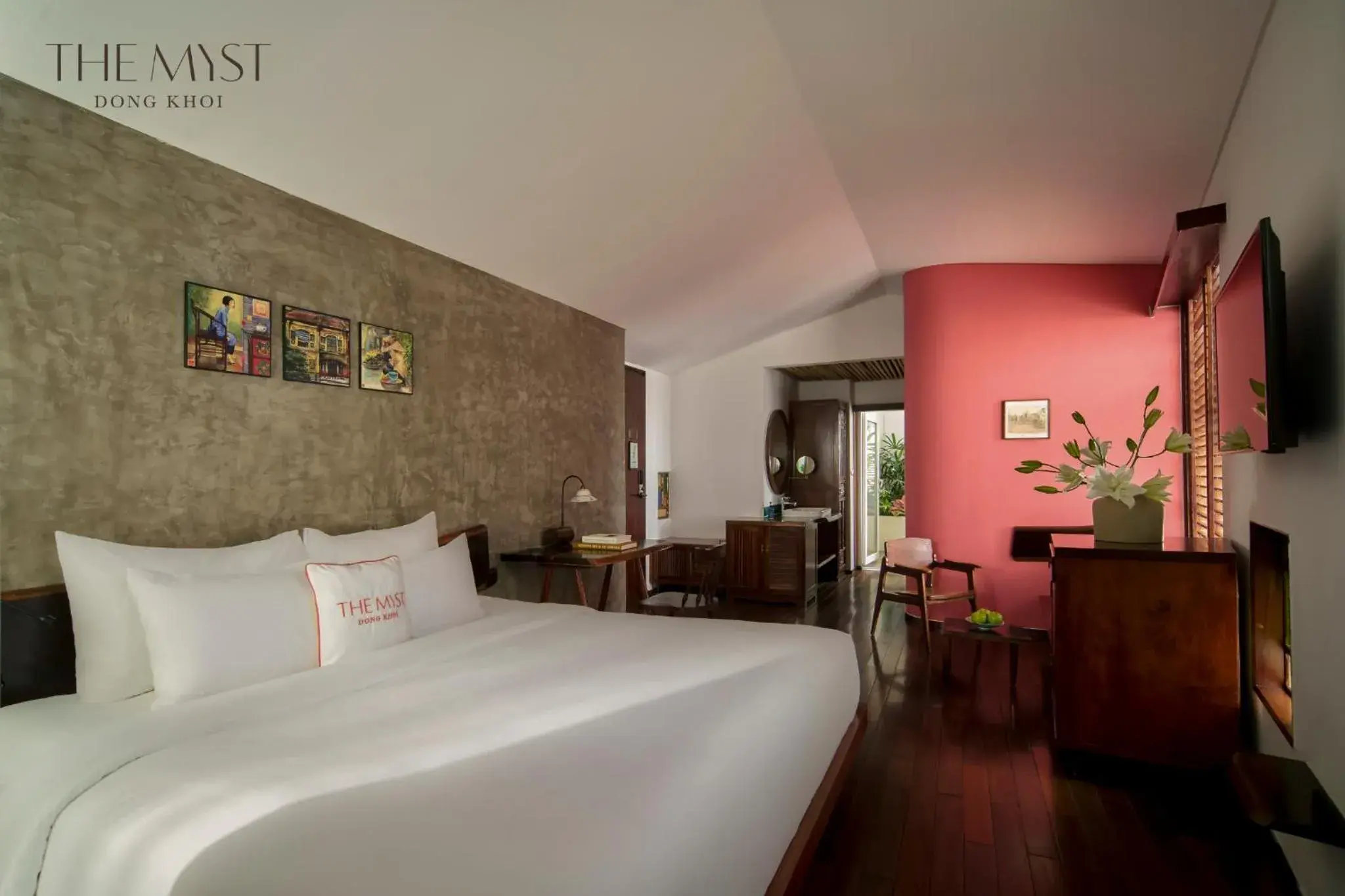 Saigon Signature Suite Balcony in The Myst Dong Khoi Saigon Signature Suite Balcony in The Myst Dong Khoi