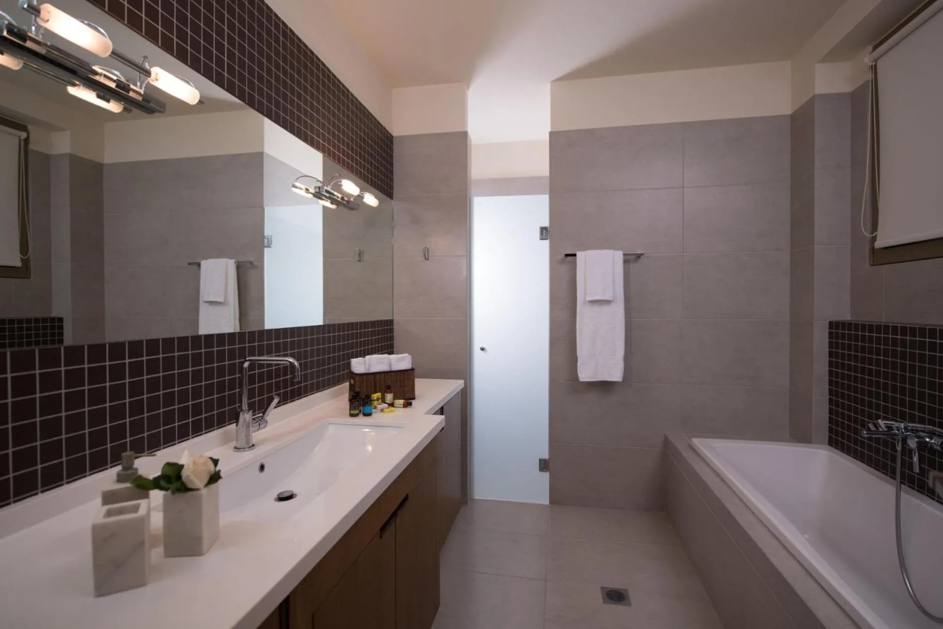 Toilet in Luxury Villa Hara with private pool