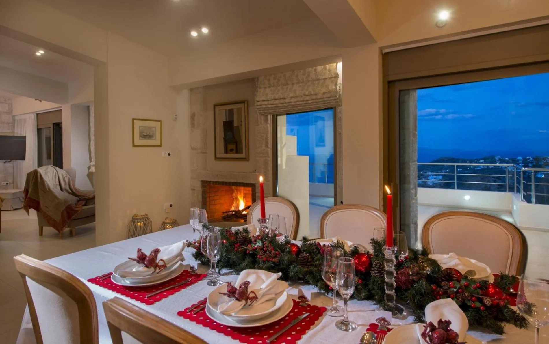 Dining area in Luxury Villa Hara with private pool