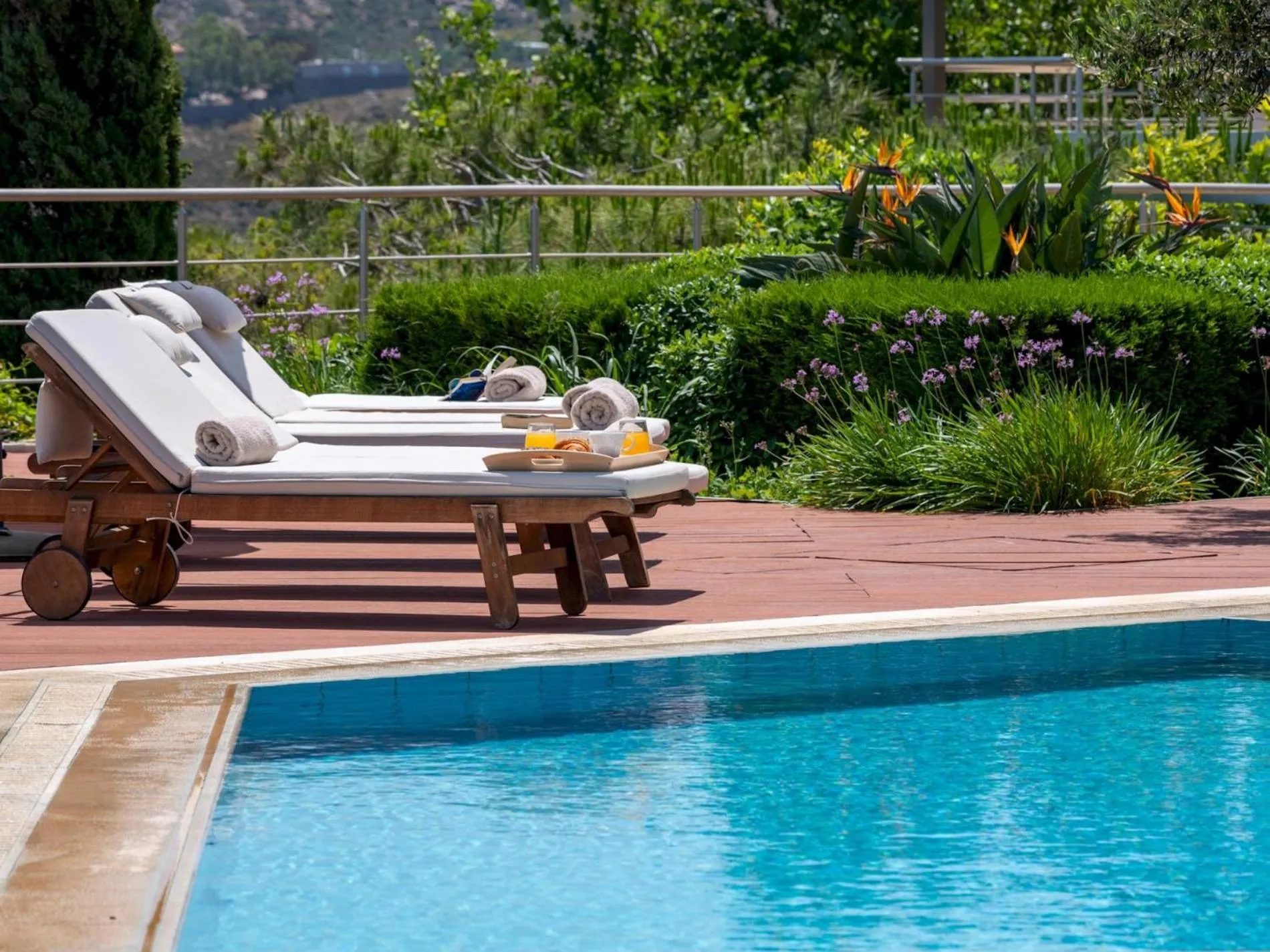 Area and facilities in Luxury Villa Hara with private pool