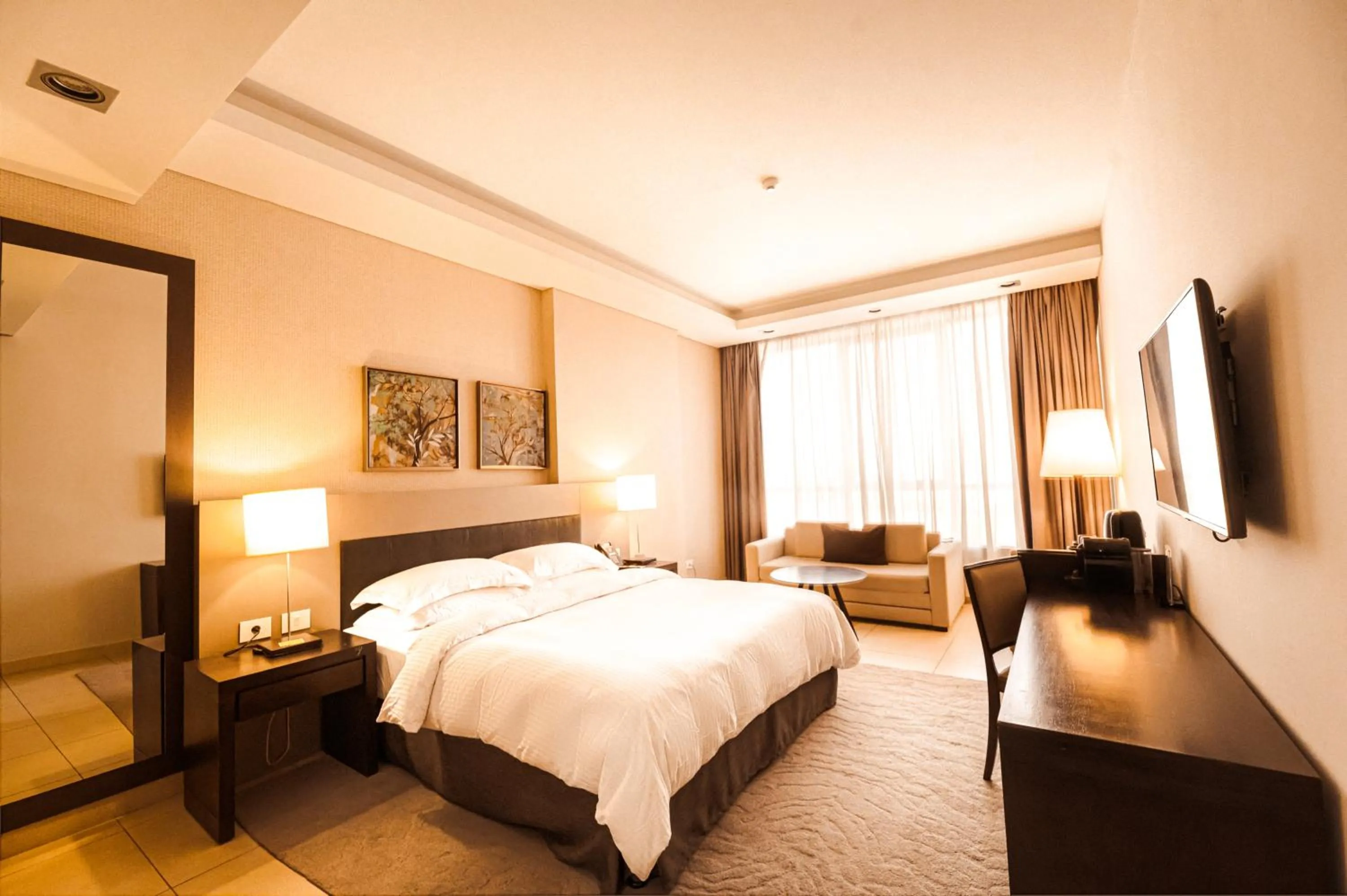 Bedroom, Bed in Kin Plaza Arjaan by Rotana