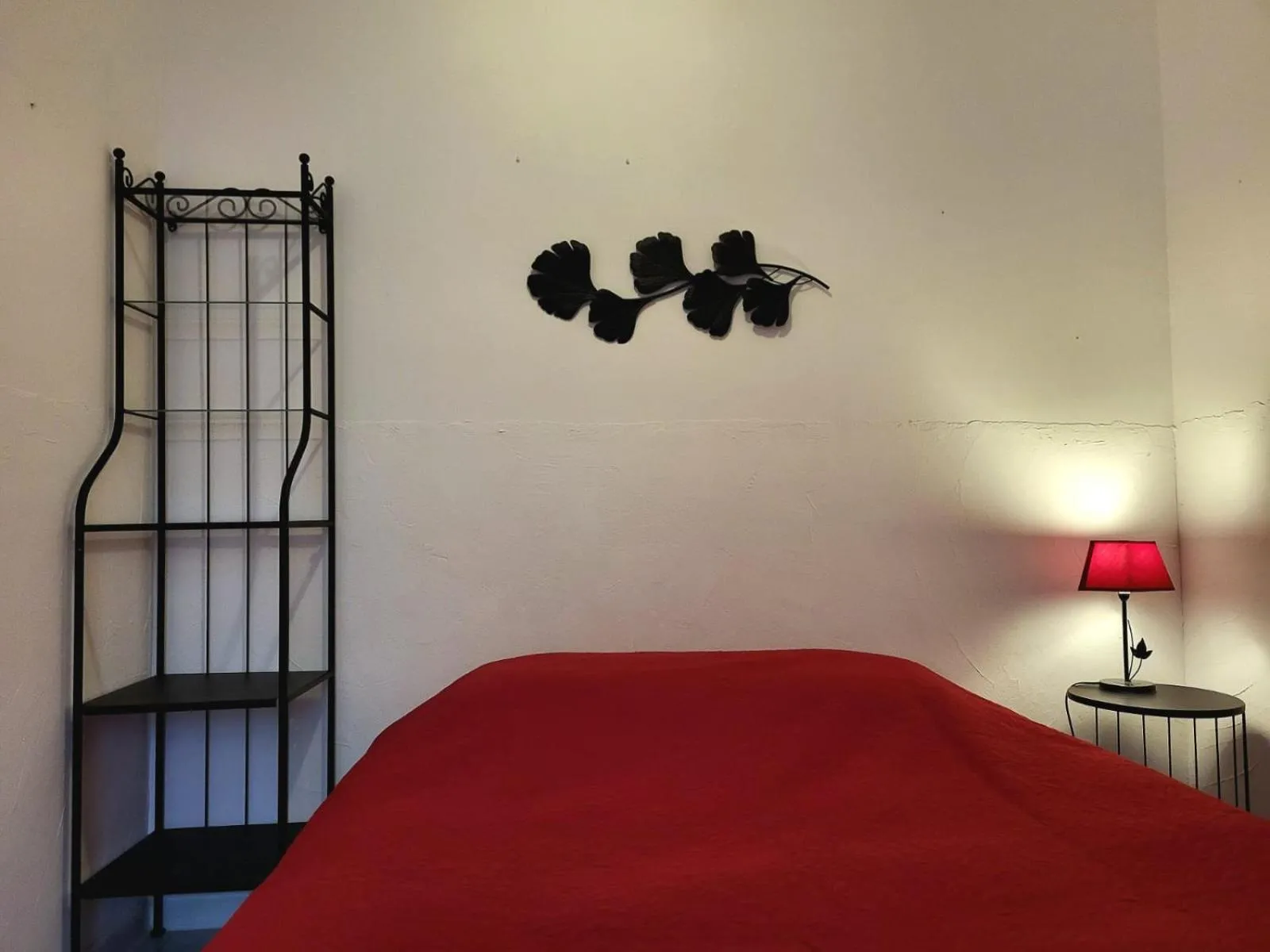 Bed in Abrivado Aimargues en petite camargue, parking intérieur, wifi, jardin