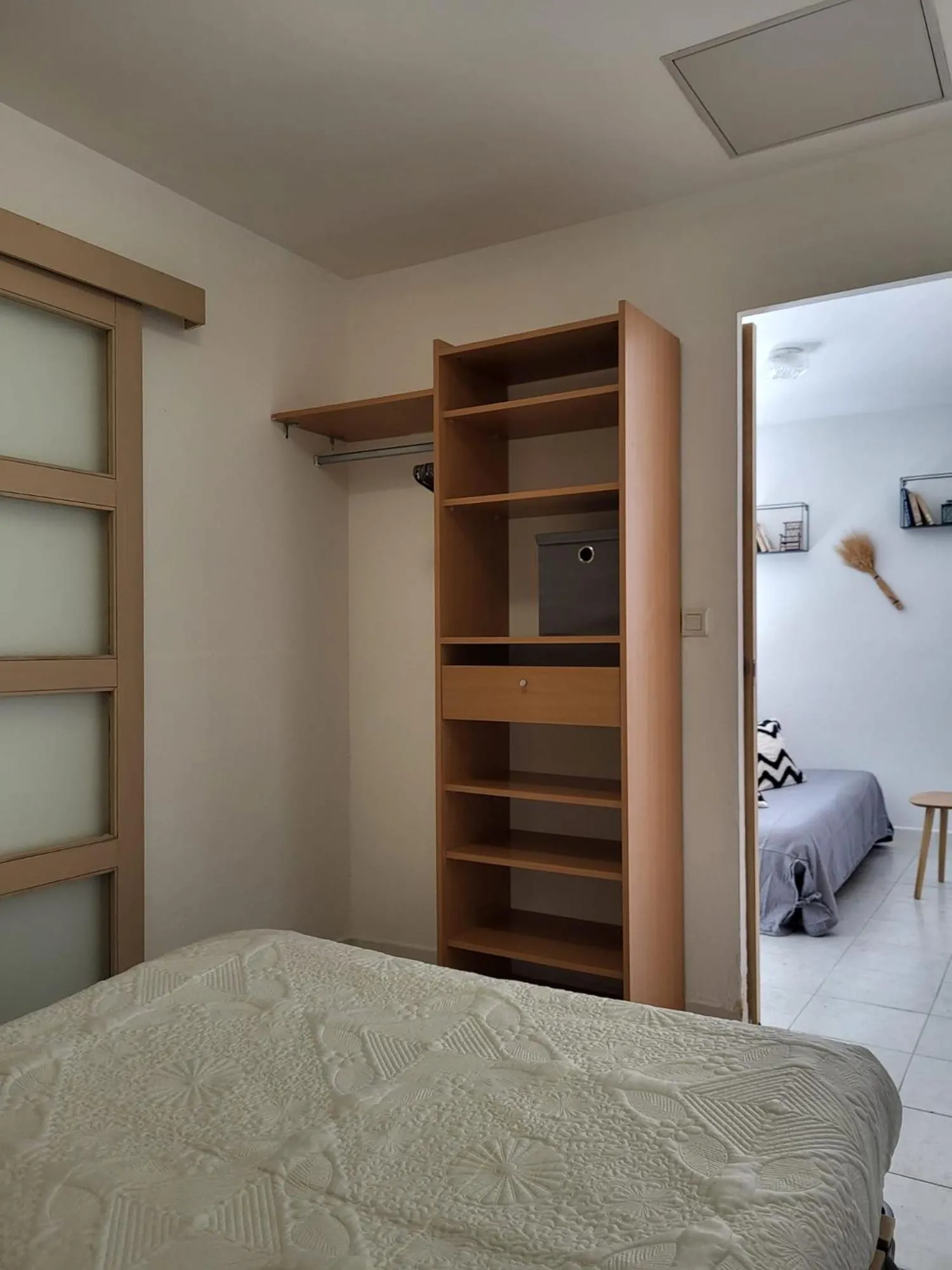 Bedroom, Bed in Abrivado Aimargues en petite camargue, parking intérieur, wifi, jardin