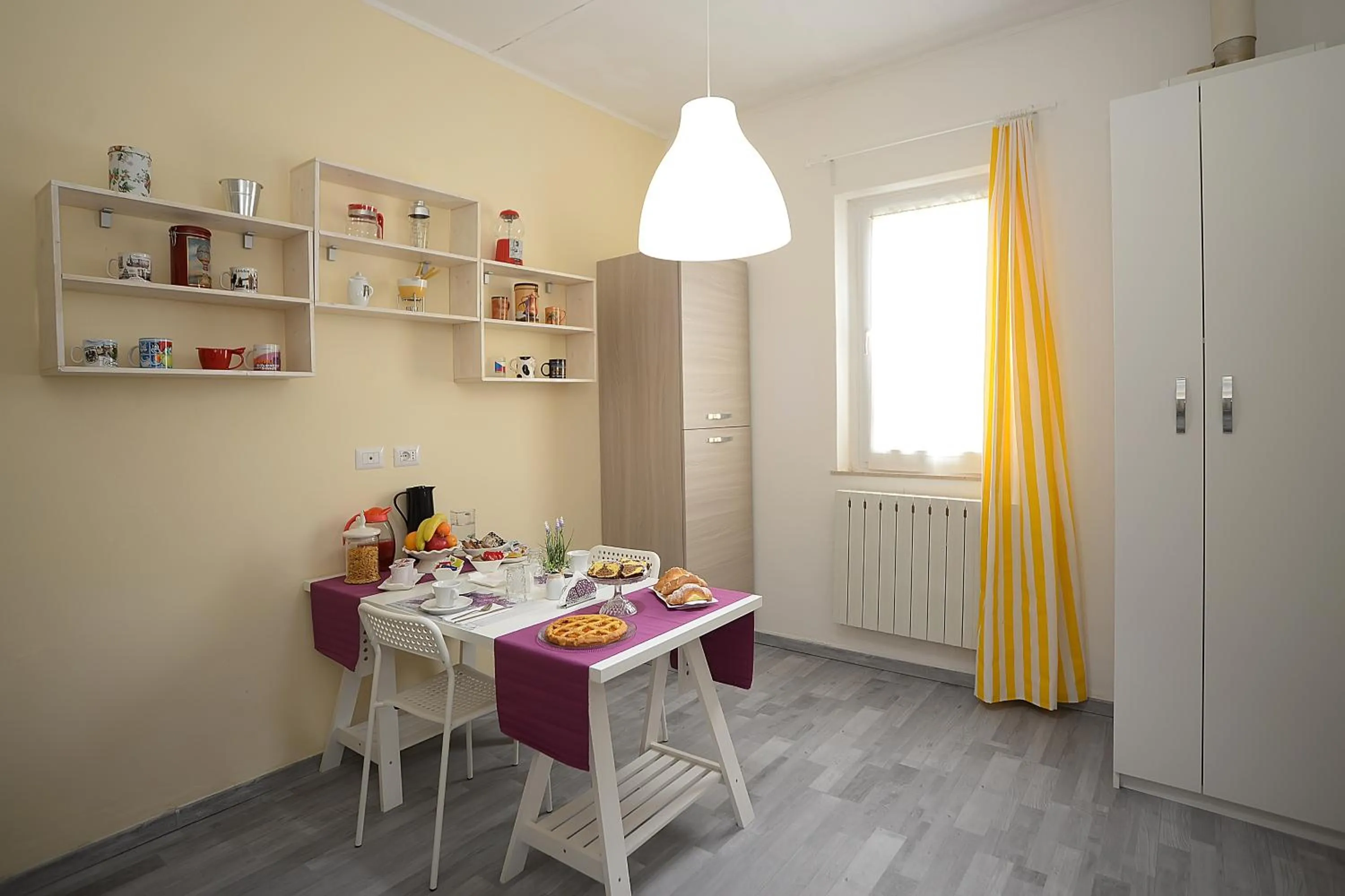 Communal kitchen in B&B Gli Alberetti