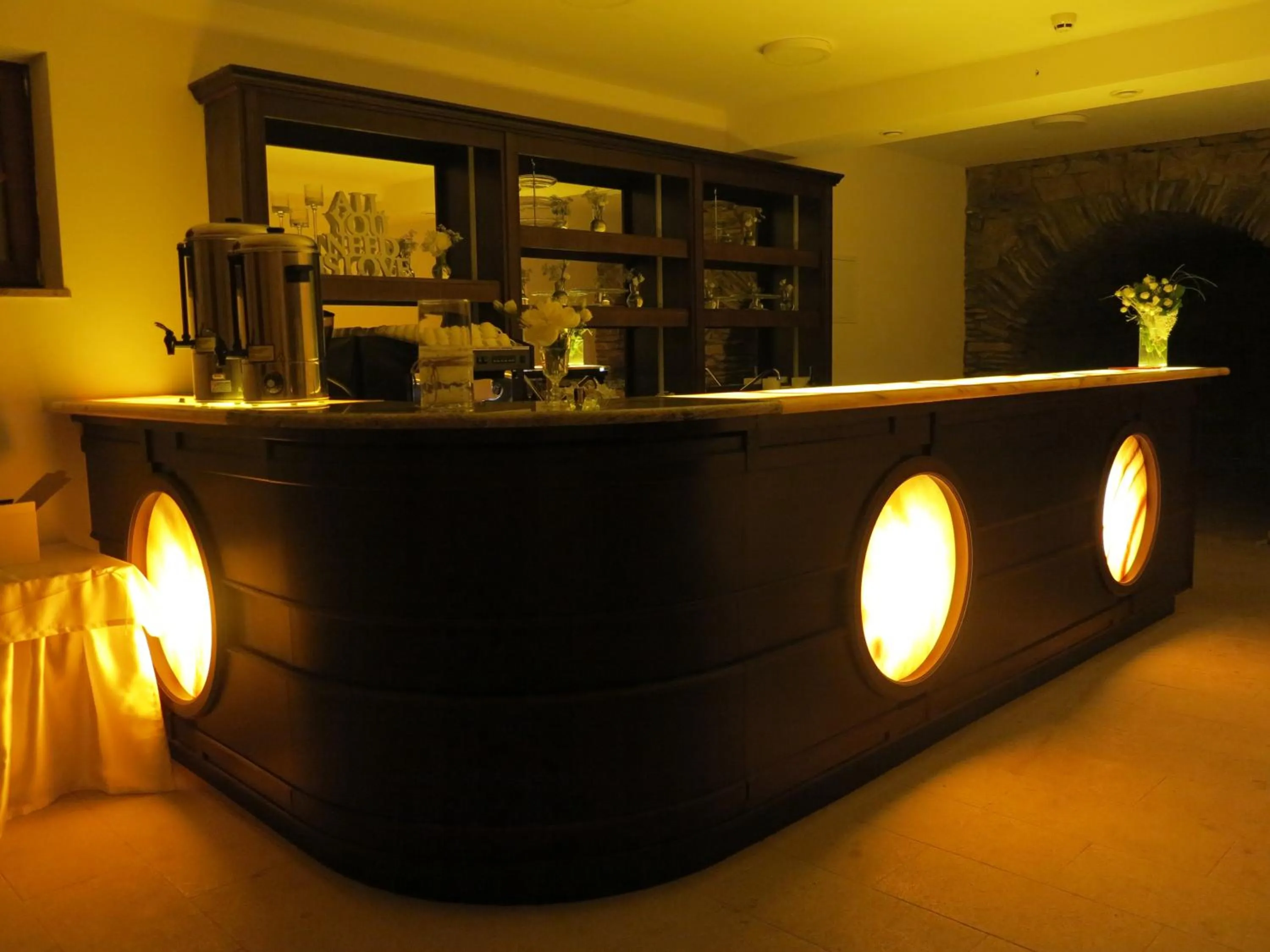 Lounge or bar in Leśny Kurort w Gierczynie