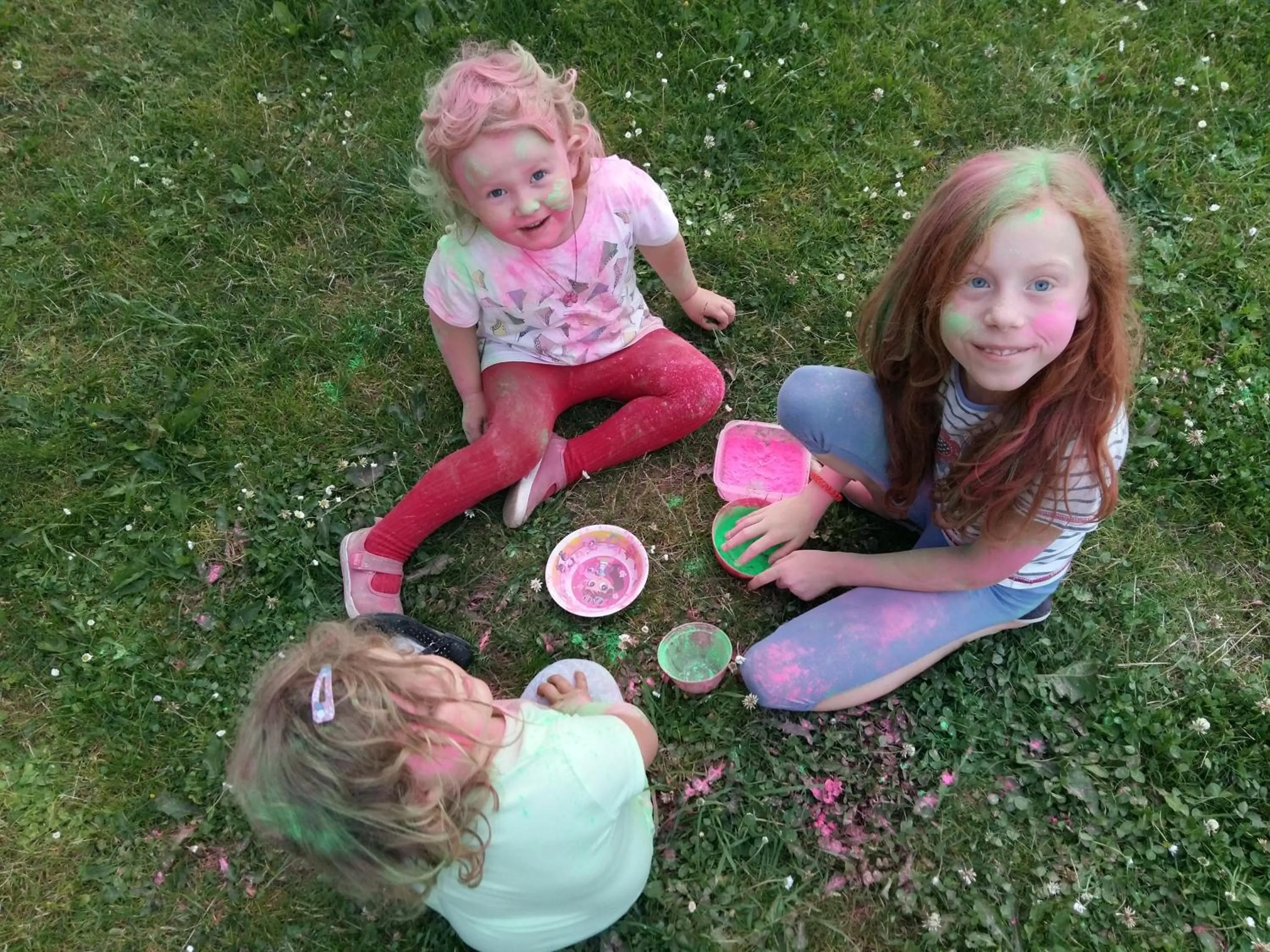 Children play ground in Leśny Kurort w Gierczynie