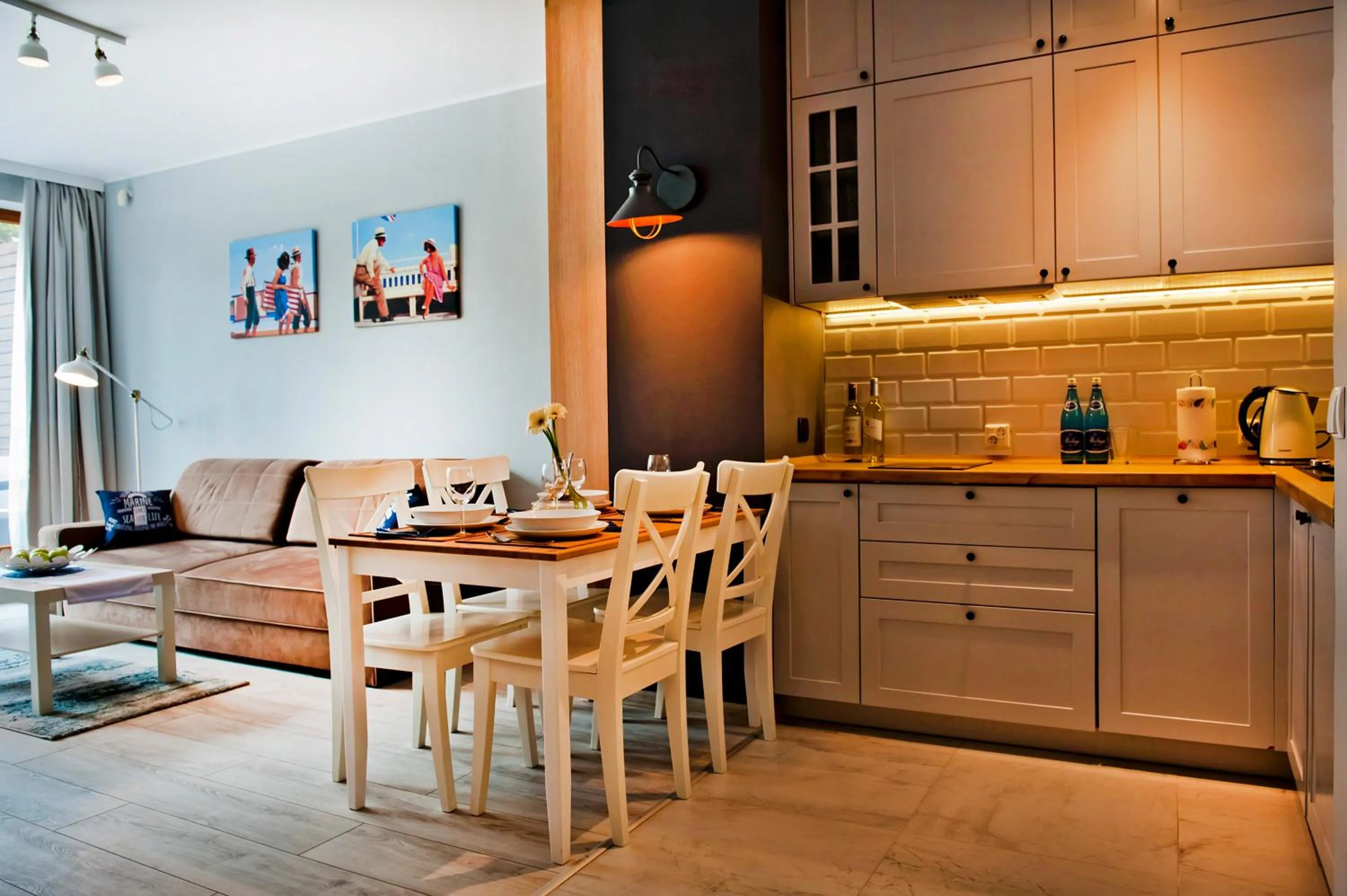 Kitchen or kitchenette in Międzymorze BlueApart Jurata