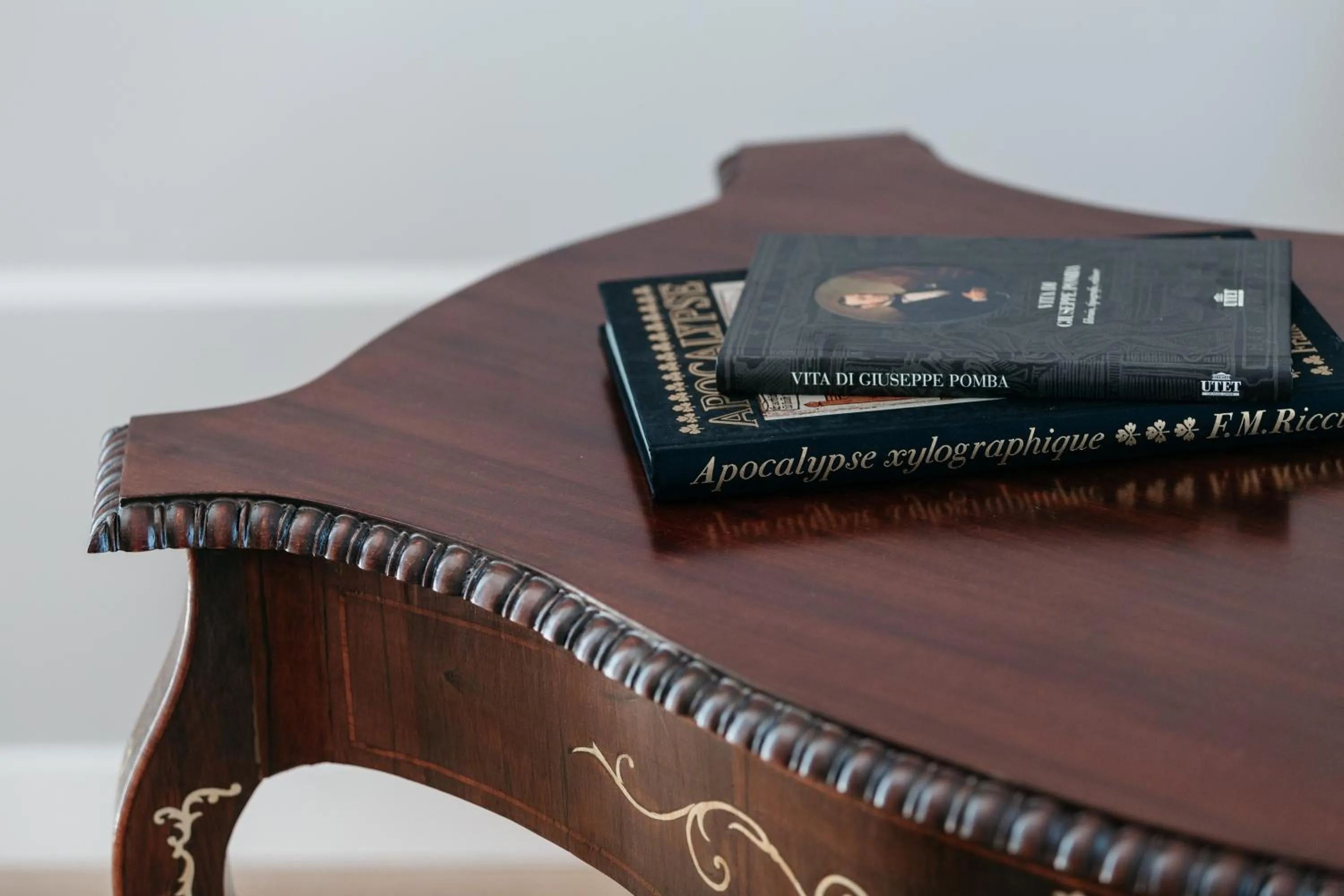 Photo of the whole room in Euterpe LHT