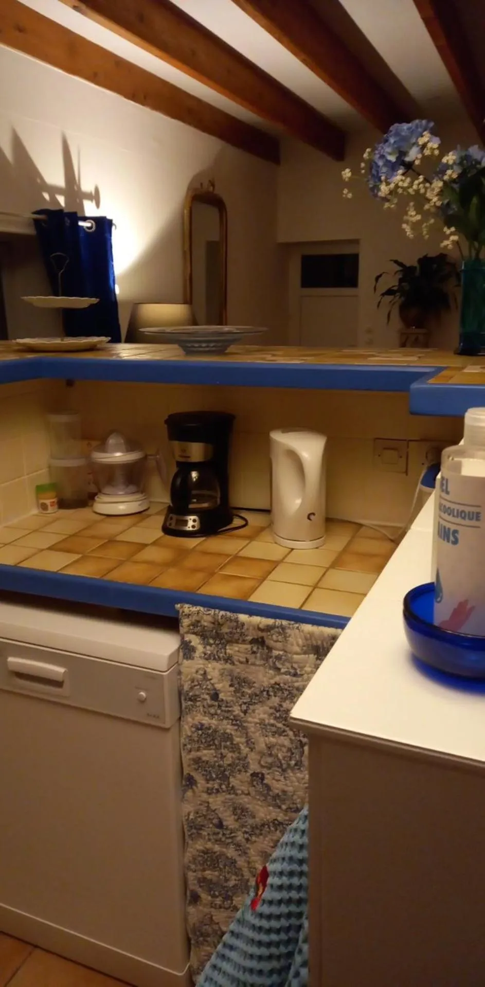 Kitchen or kitchenette in Les Demeures de la Laigne