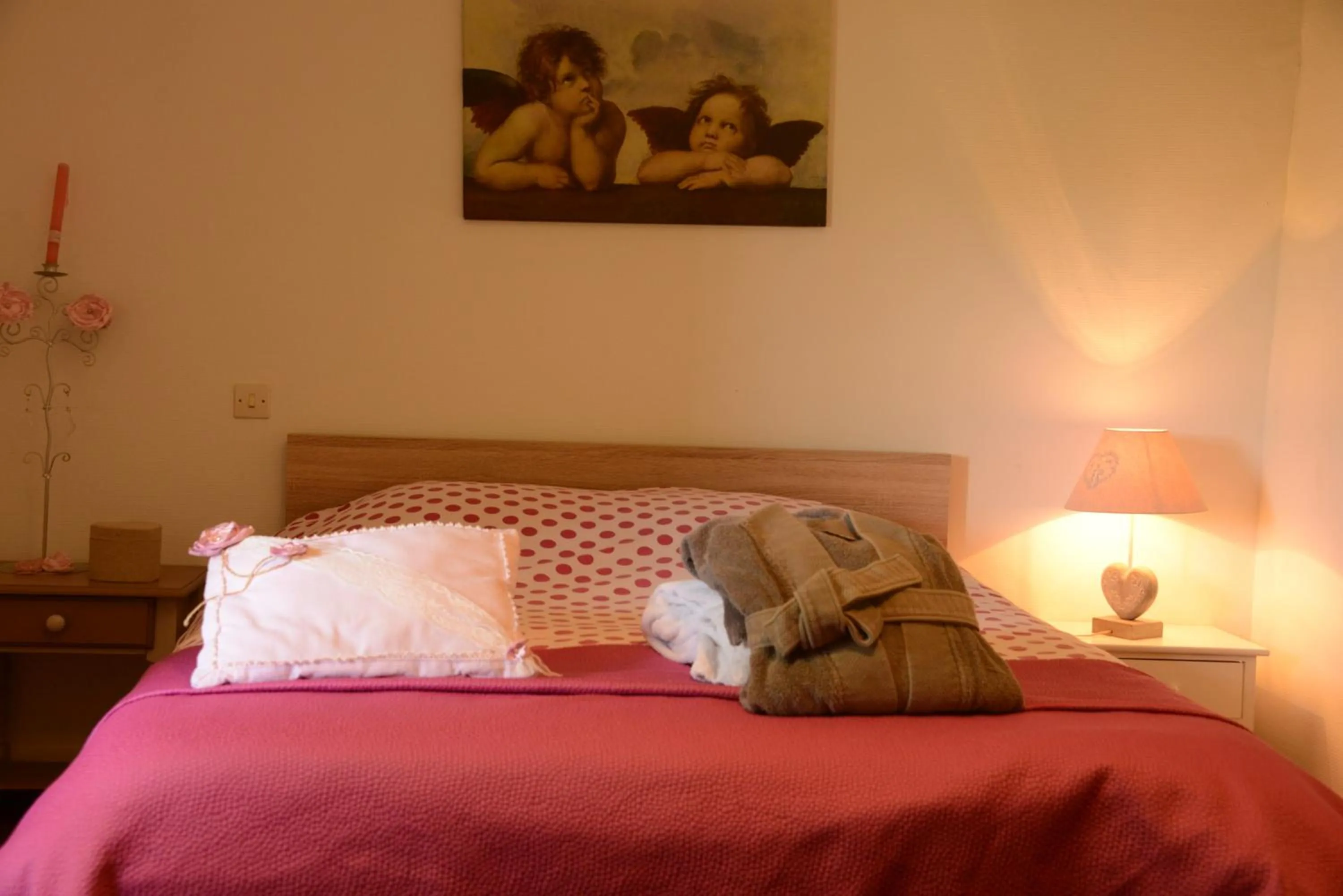 Bedroom, Bed in Les Demeures de la Laigne