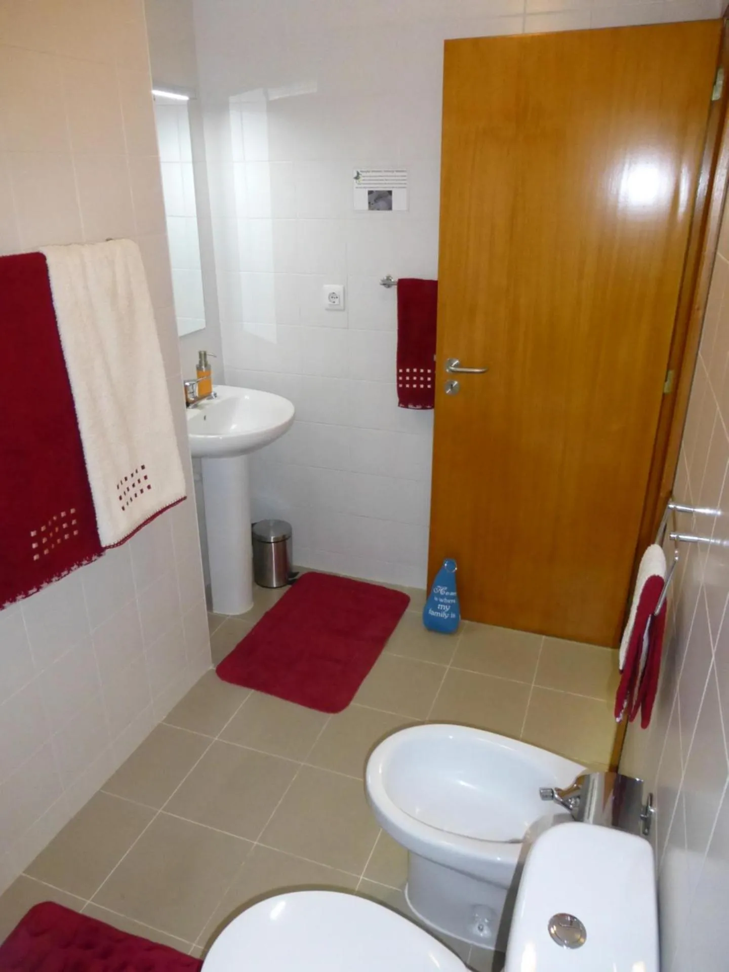 Bathroom in Shearwaternest 2 Apartment