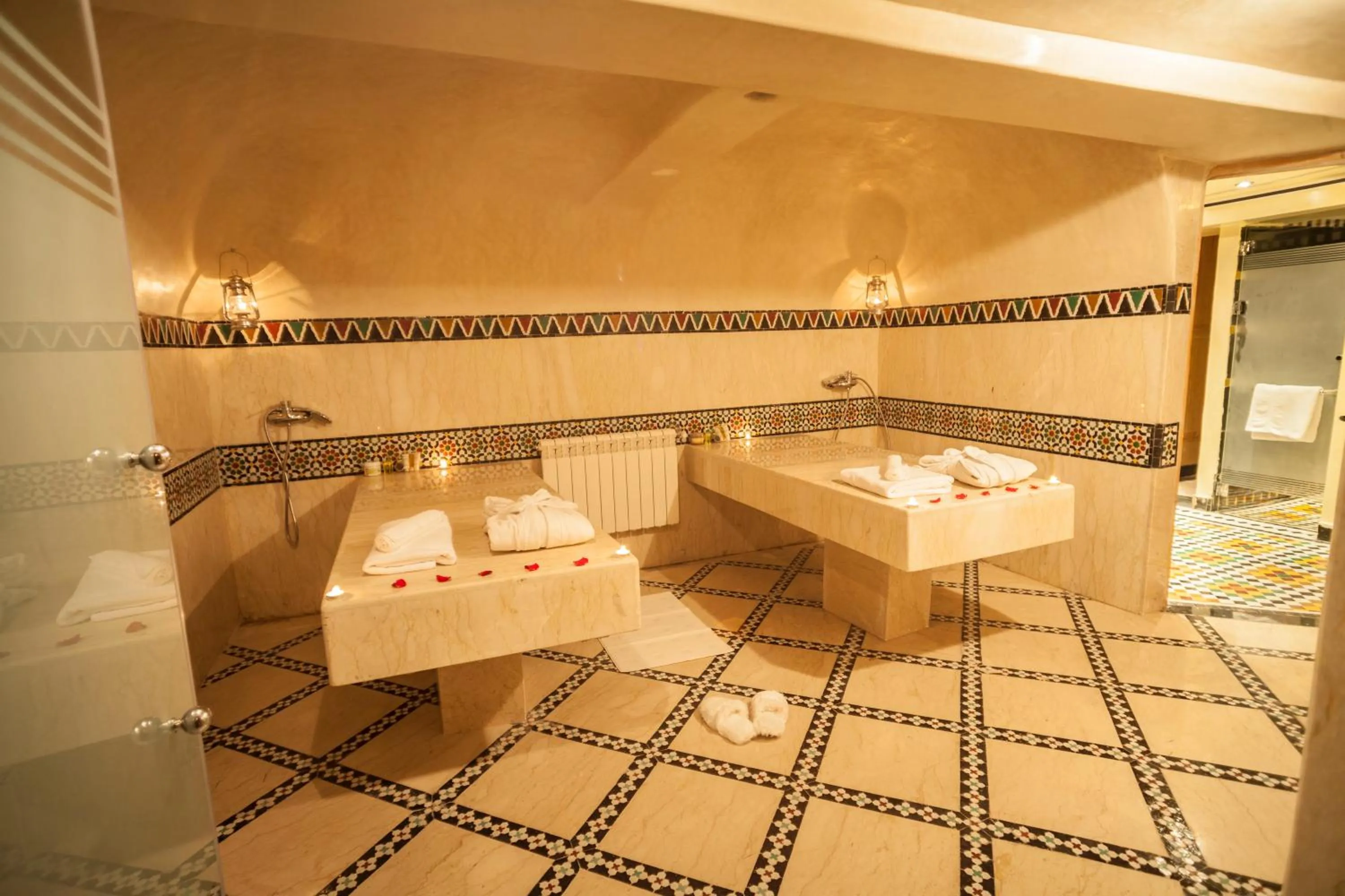 Property building in Villa Pomme d'Or