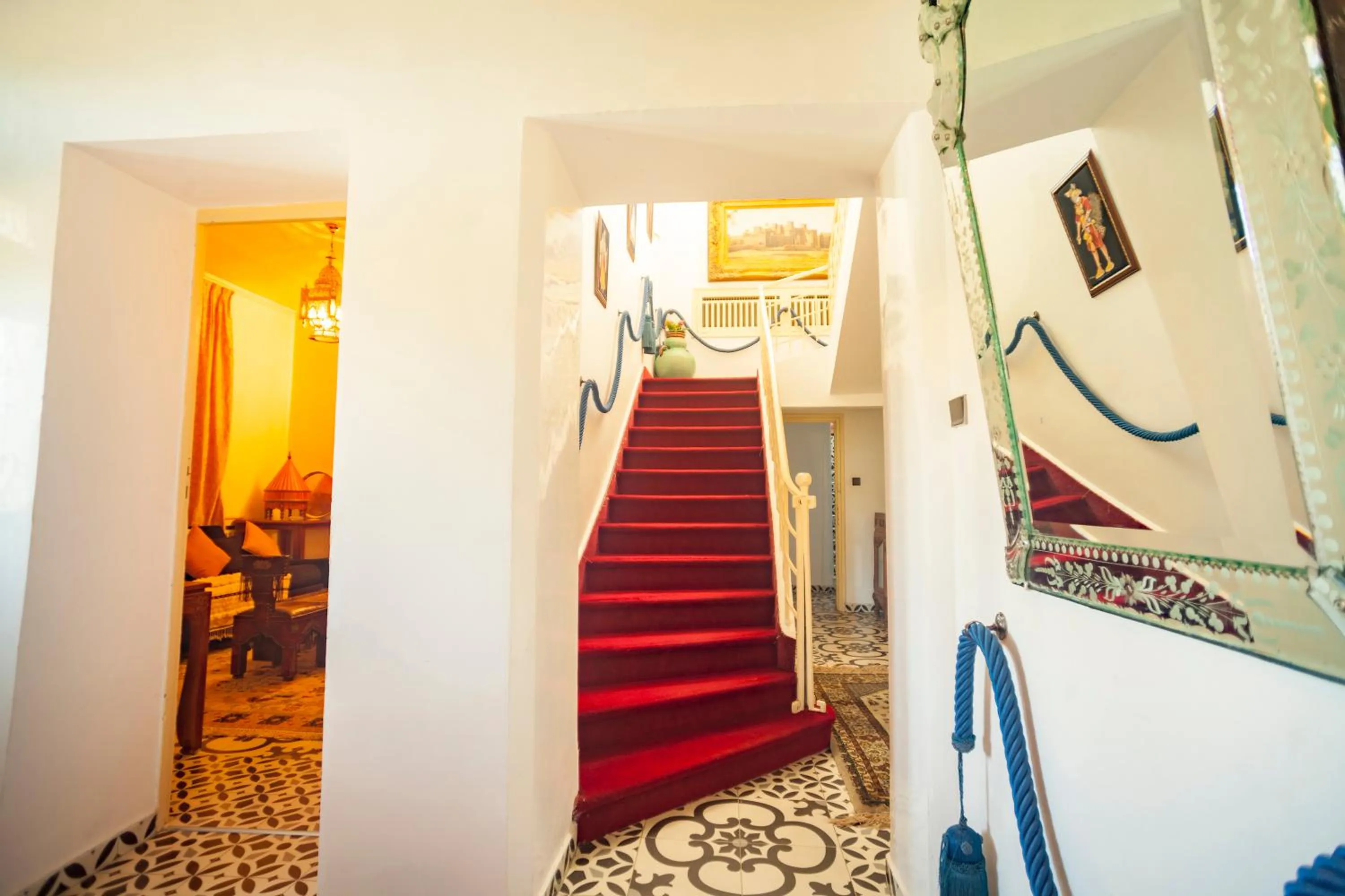 Property building in Villa Pomme d'Or