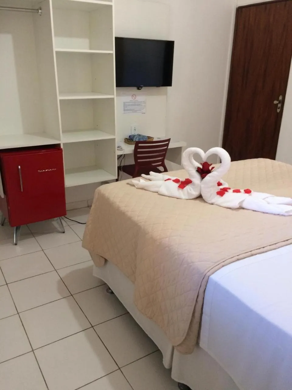 Bed in Pousada Paris