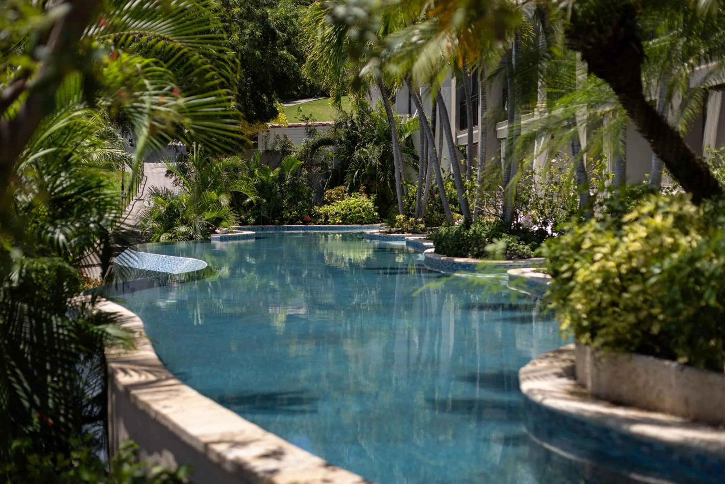 Swimming pool in Sandals Grenada All Inclusive - Couples Only