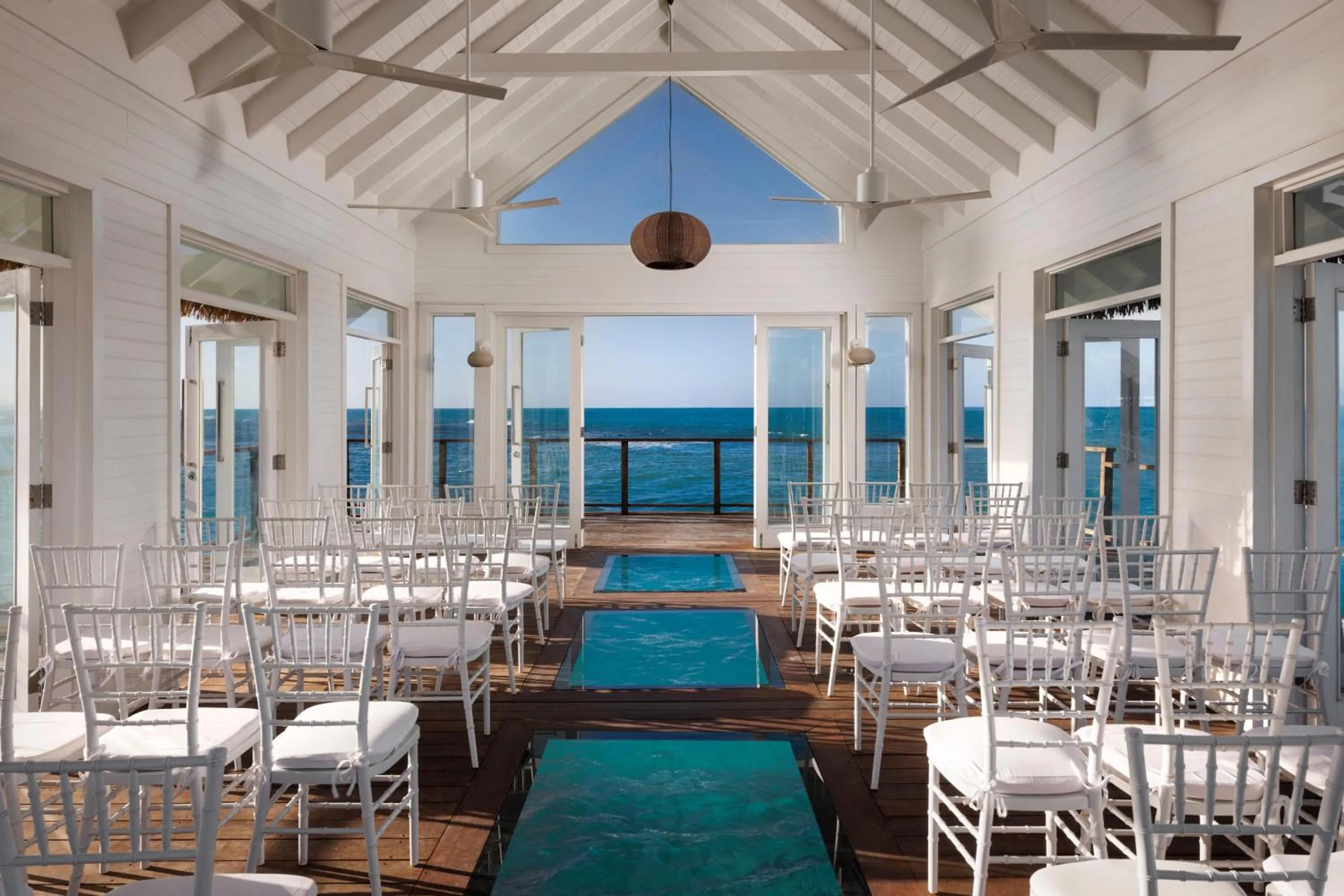 wedding in Sandals Ochi Beach All Inclusive Resort - Couples Only