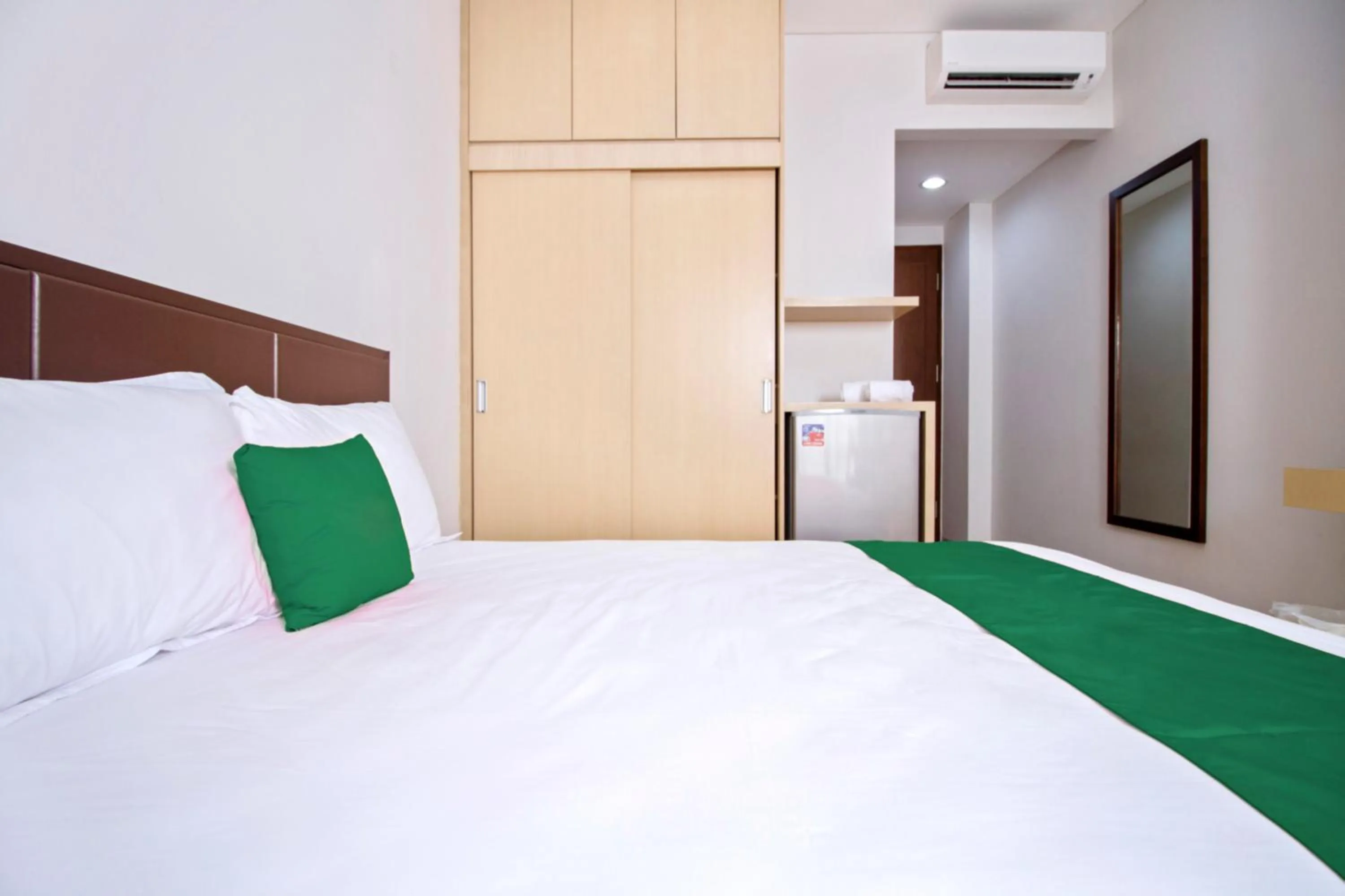 Bed in Mk House Scbd