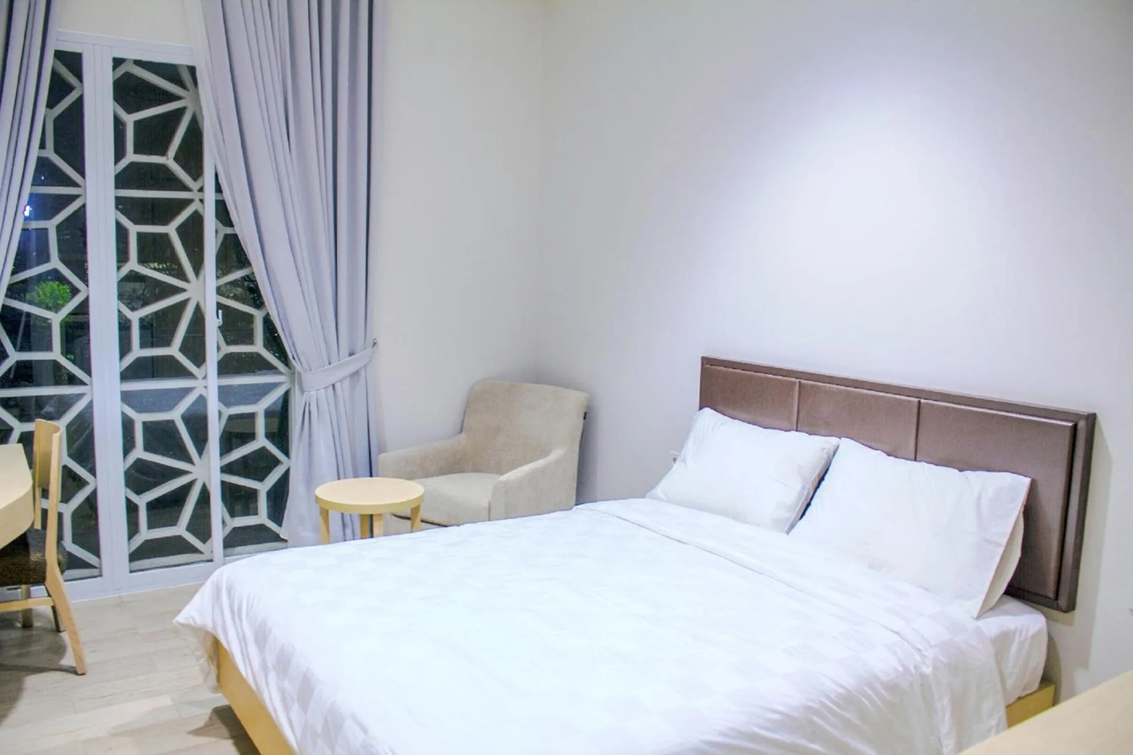 Bedroom, Bed in Mk House Scbd