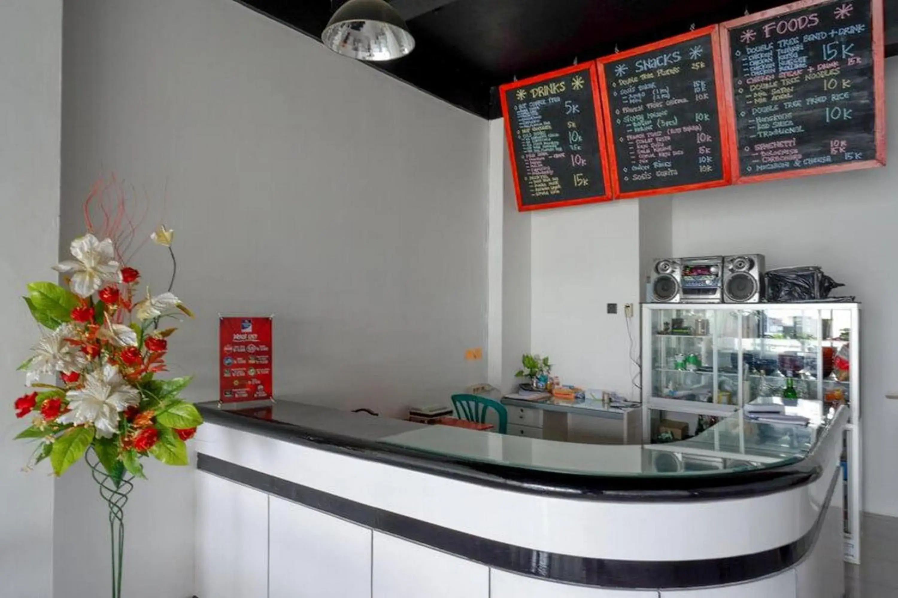 Restaurant/places to eat in Urbanview Hotel Double Tree near RSUD Margono Purwokerto Restaurant/places to eat in Urbanview Hotel Double Tree near RSUD Margono Purwokerto