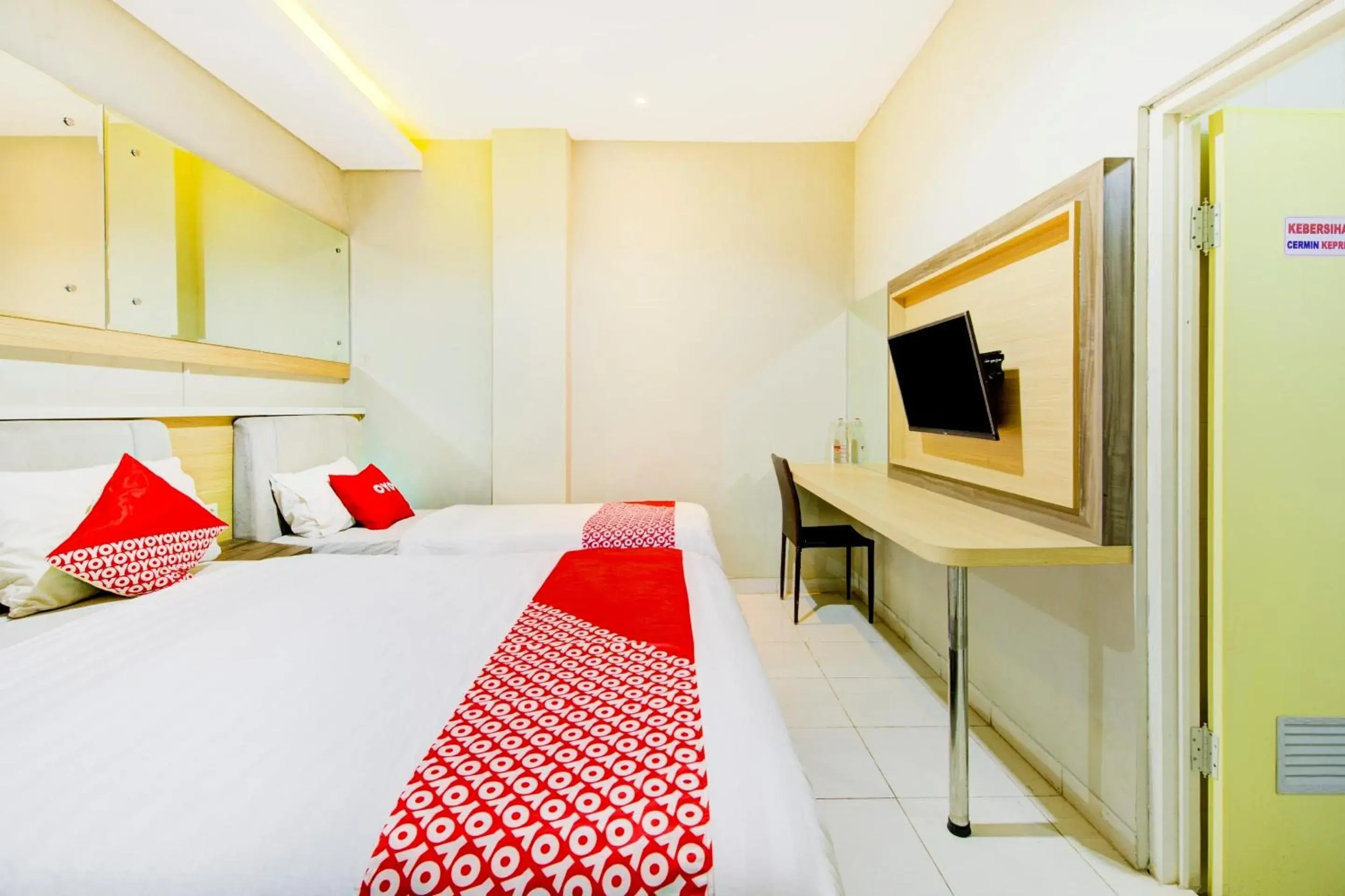 Bedroom in Capital O 92295 Double Tree Bedroom in Capital O 92295 Double Tree