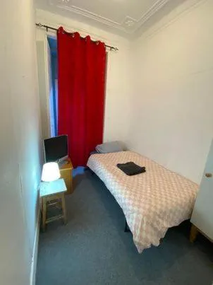 Bed in Lisbon Bangla