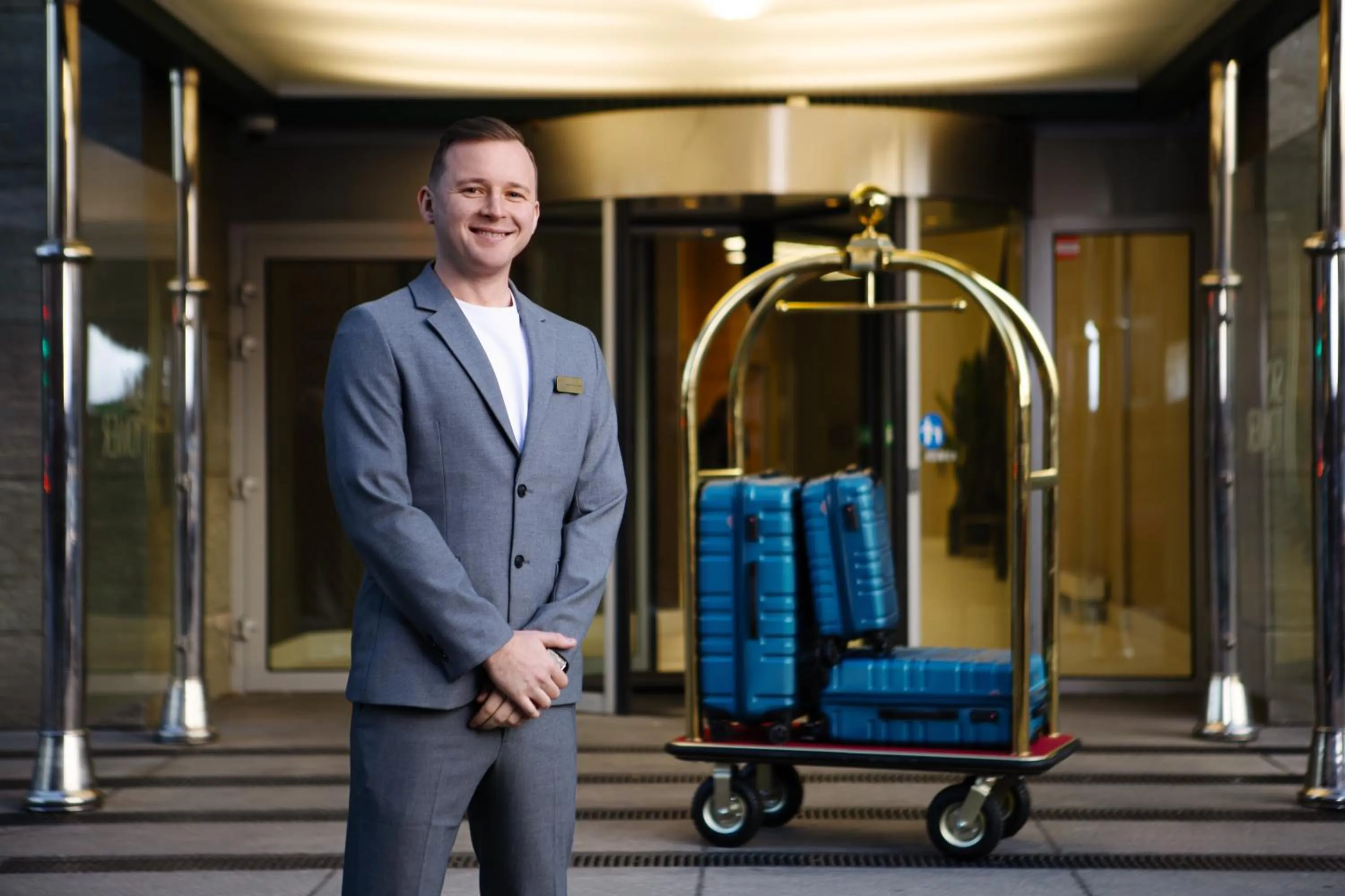 Staff in 30th+ Floor Apartments in Sky Tower