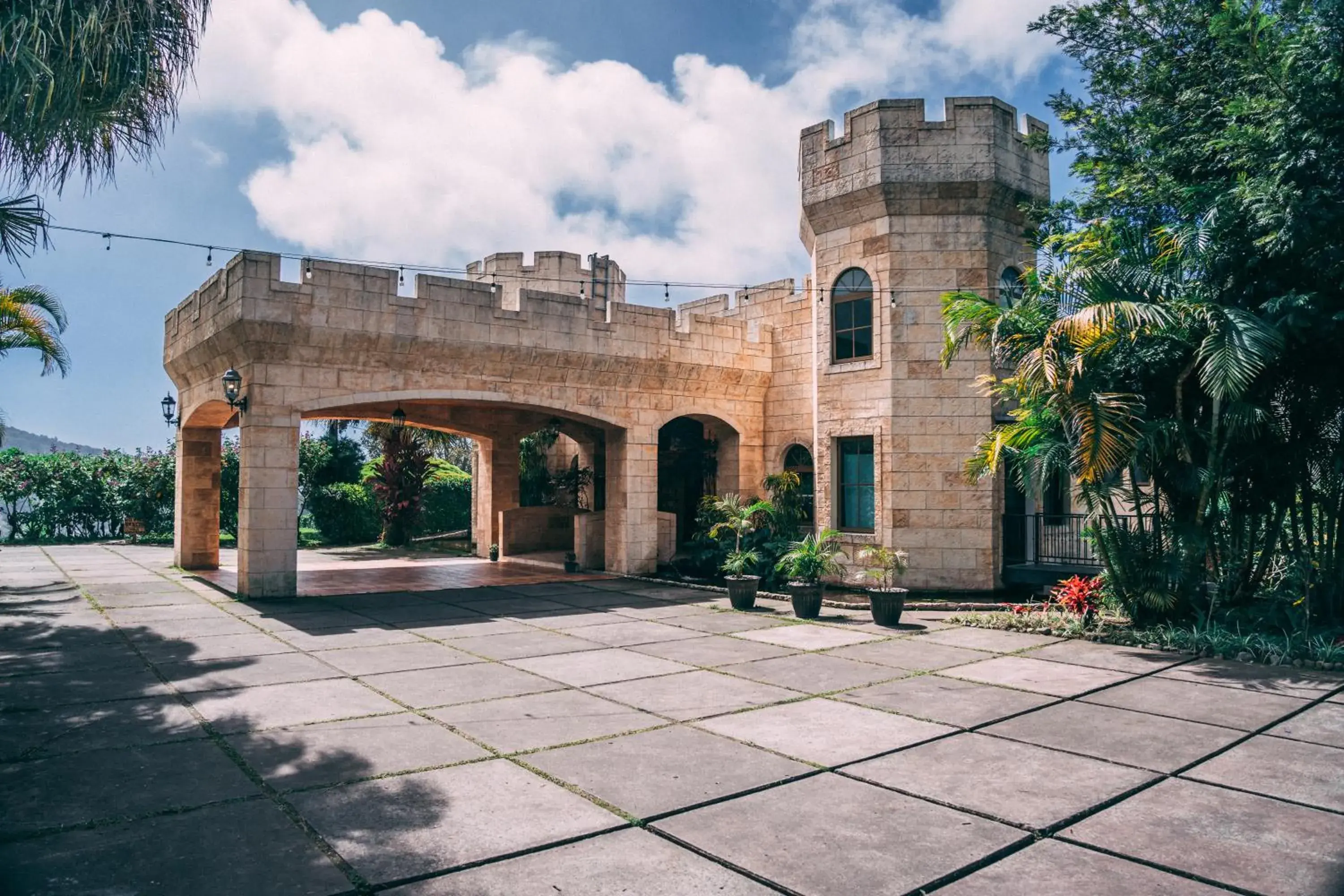 Property building in Bambuda Castle Property building in Bambuda Castle