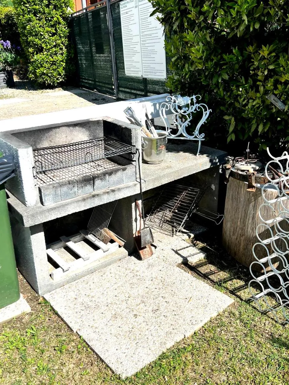 BBQ facilities in Gan Eden B&B