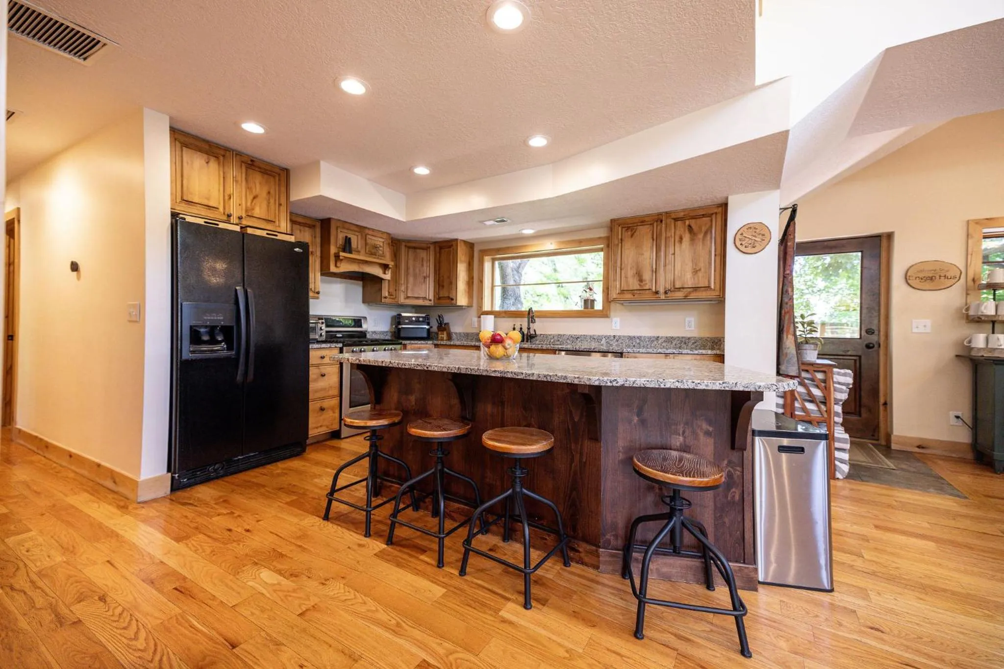 Kitchen or kitchenette in Engen Hus Bed and Breakfast