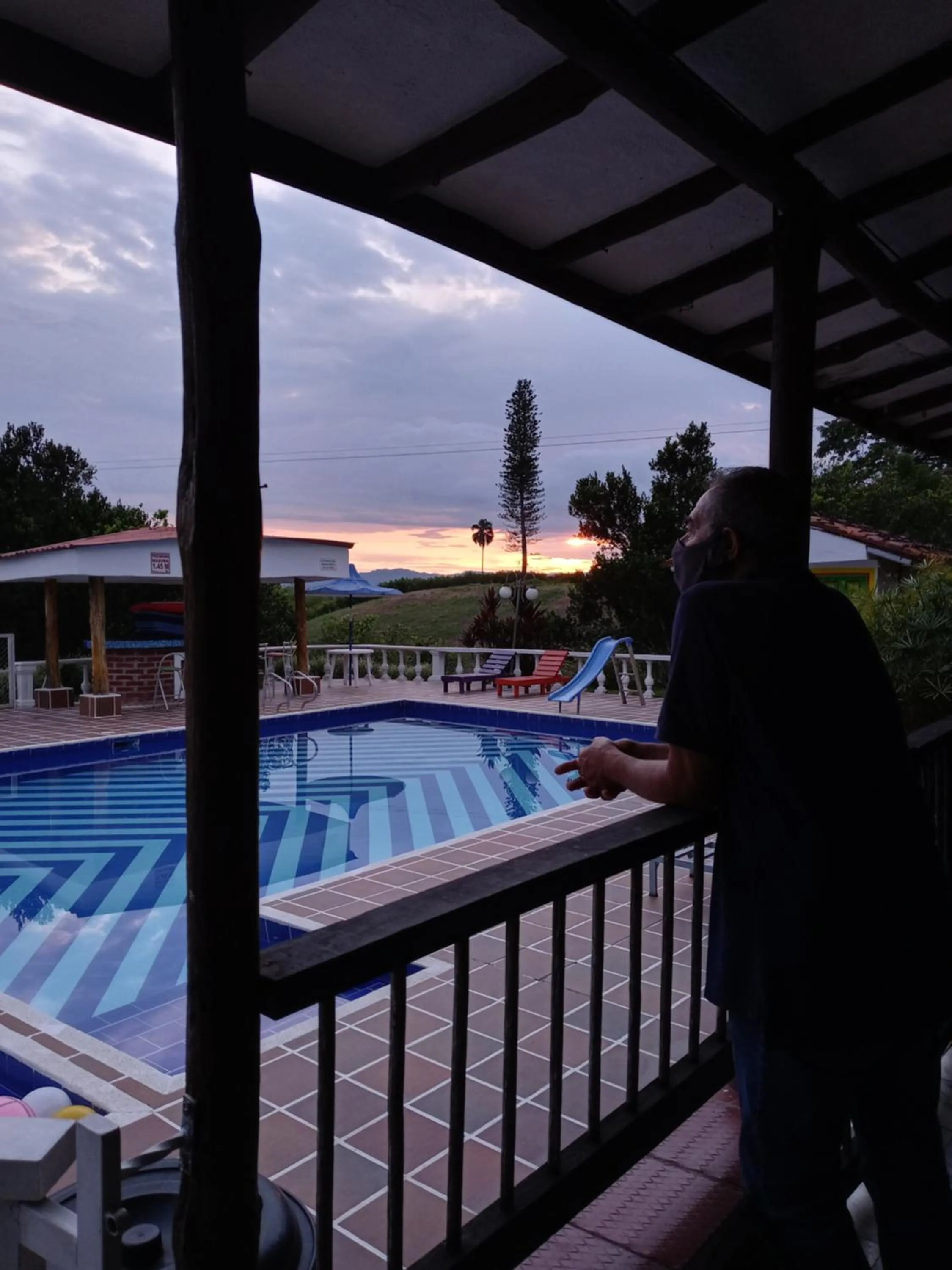 Pool view in Villa Luzandi