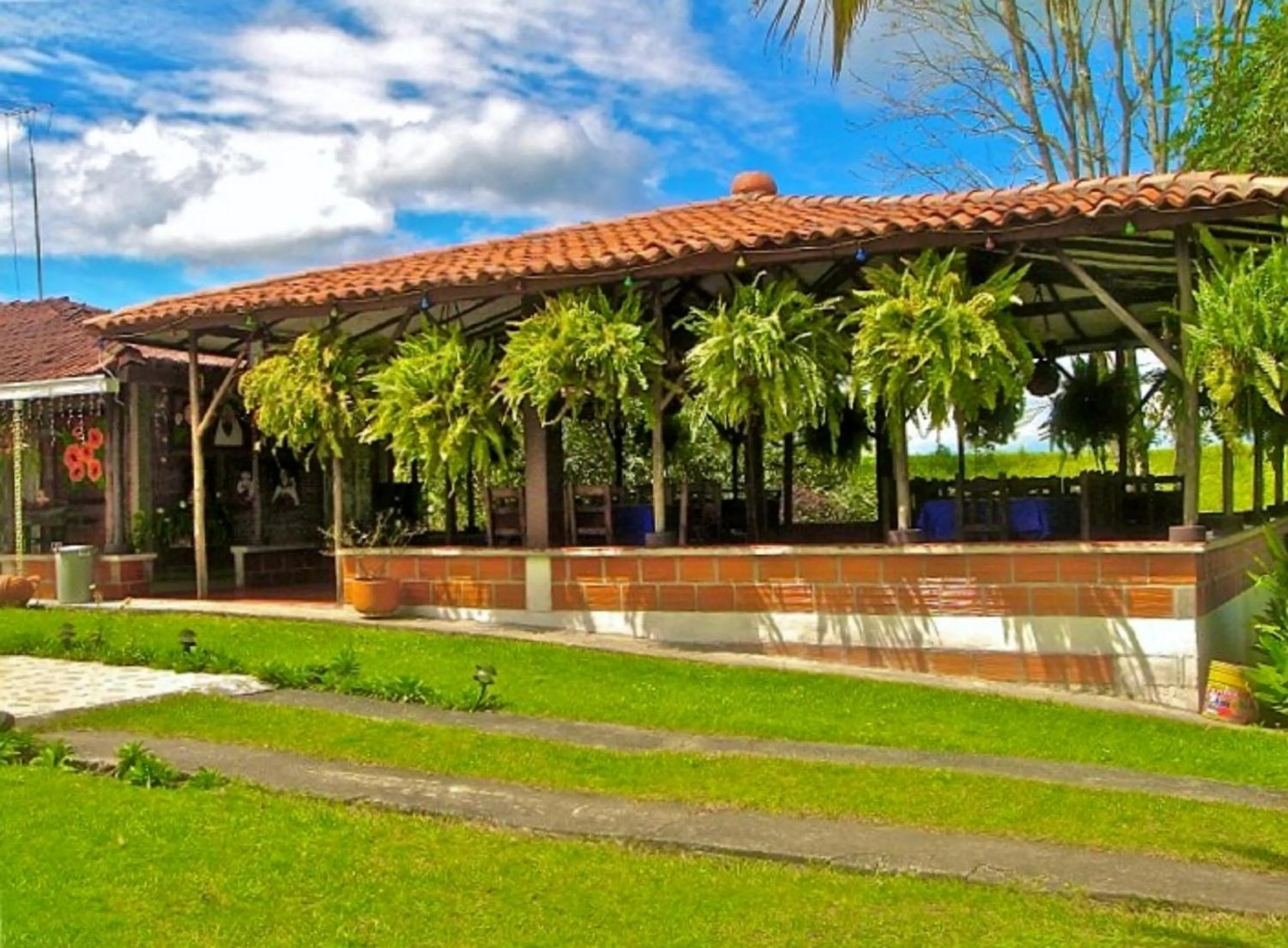 Property building in Villa Luzandi