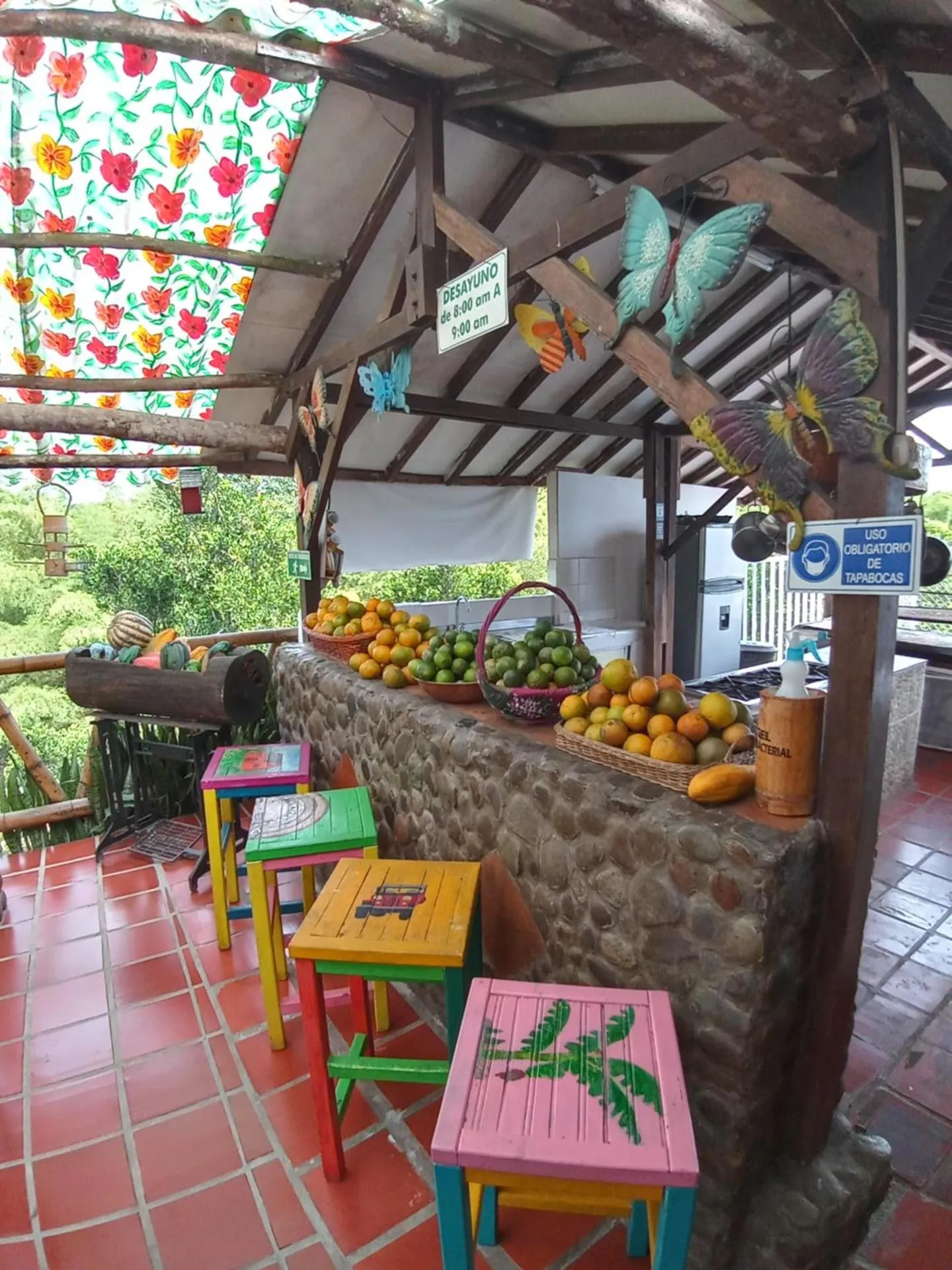 Kitchen or kitchenette in Villa Luzandi