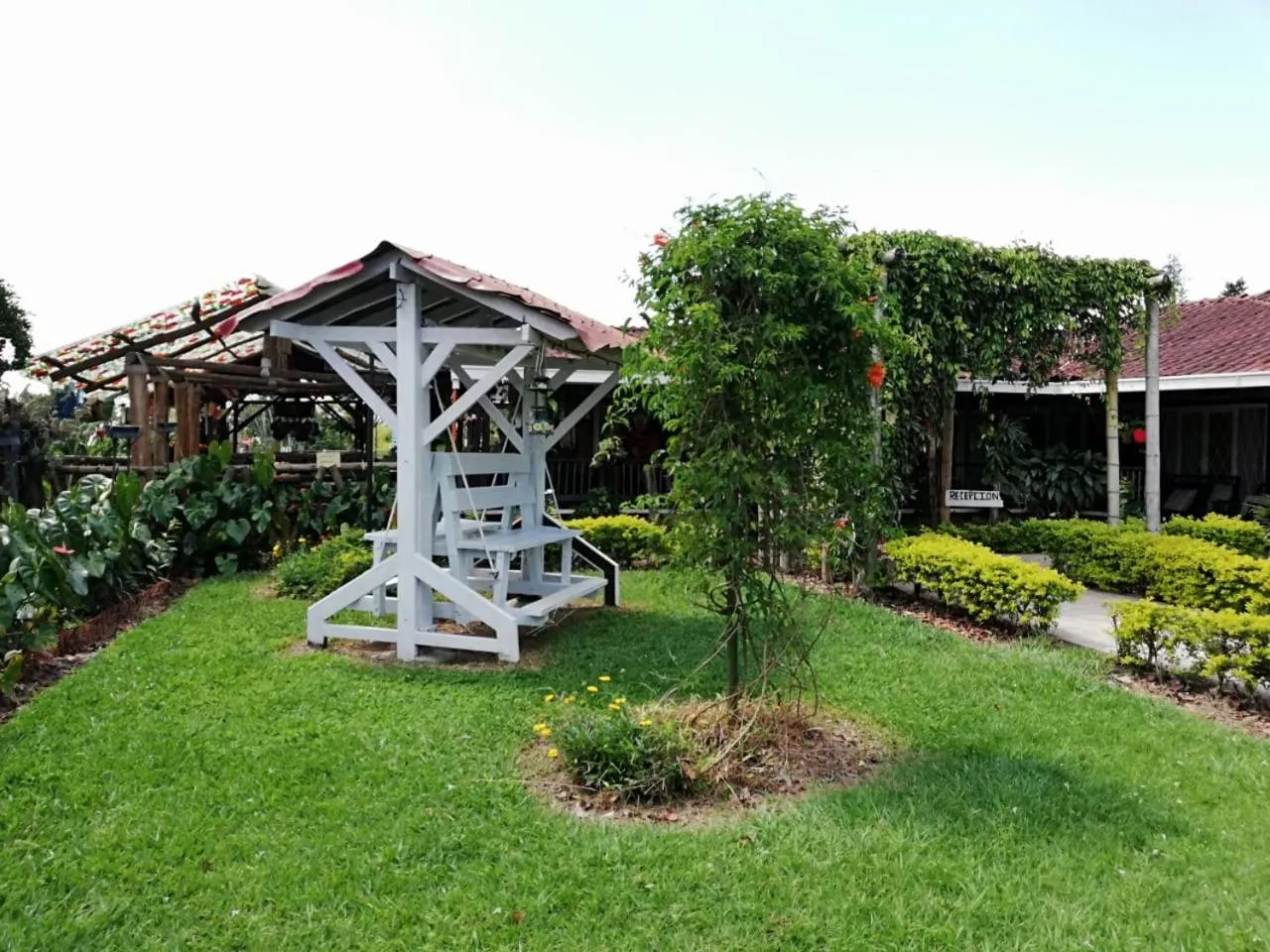 Property building in Villa Luzandi