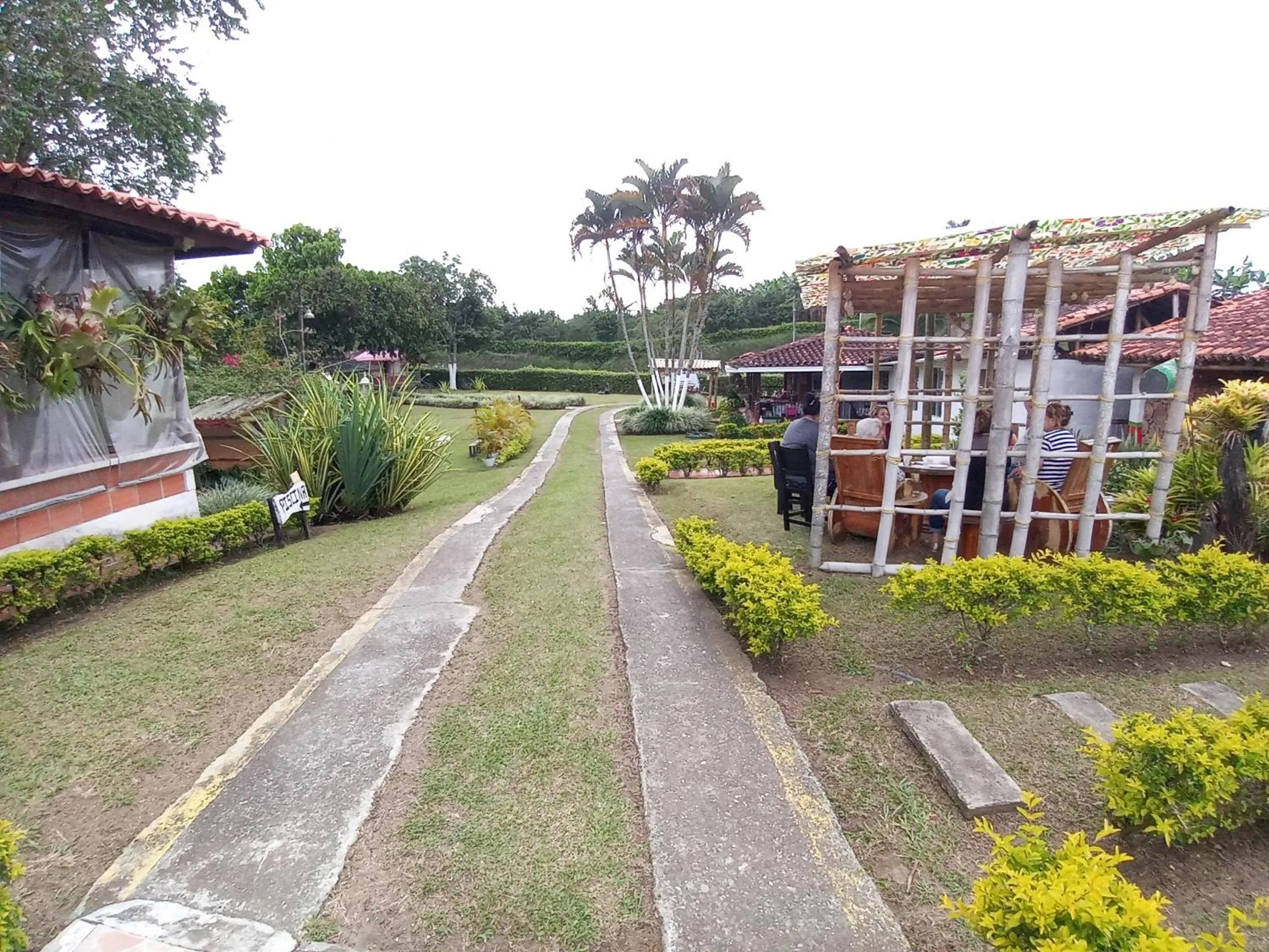 Property building in Villa Luzandi