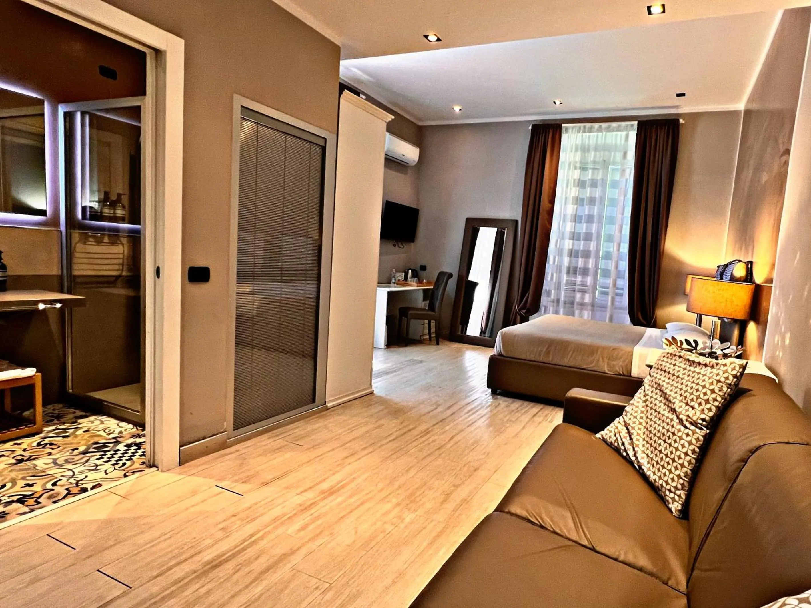 Photo of the whole room, Bed in Fabio Massimo Guest House