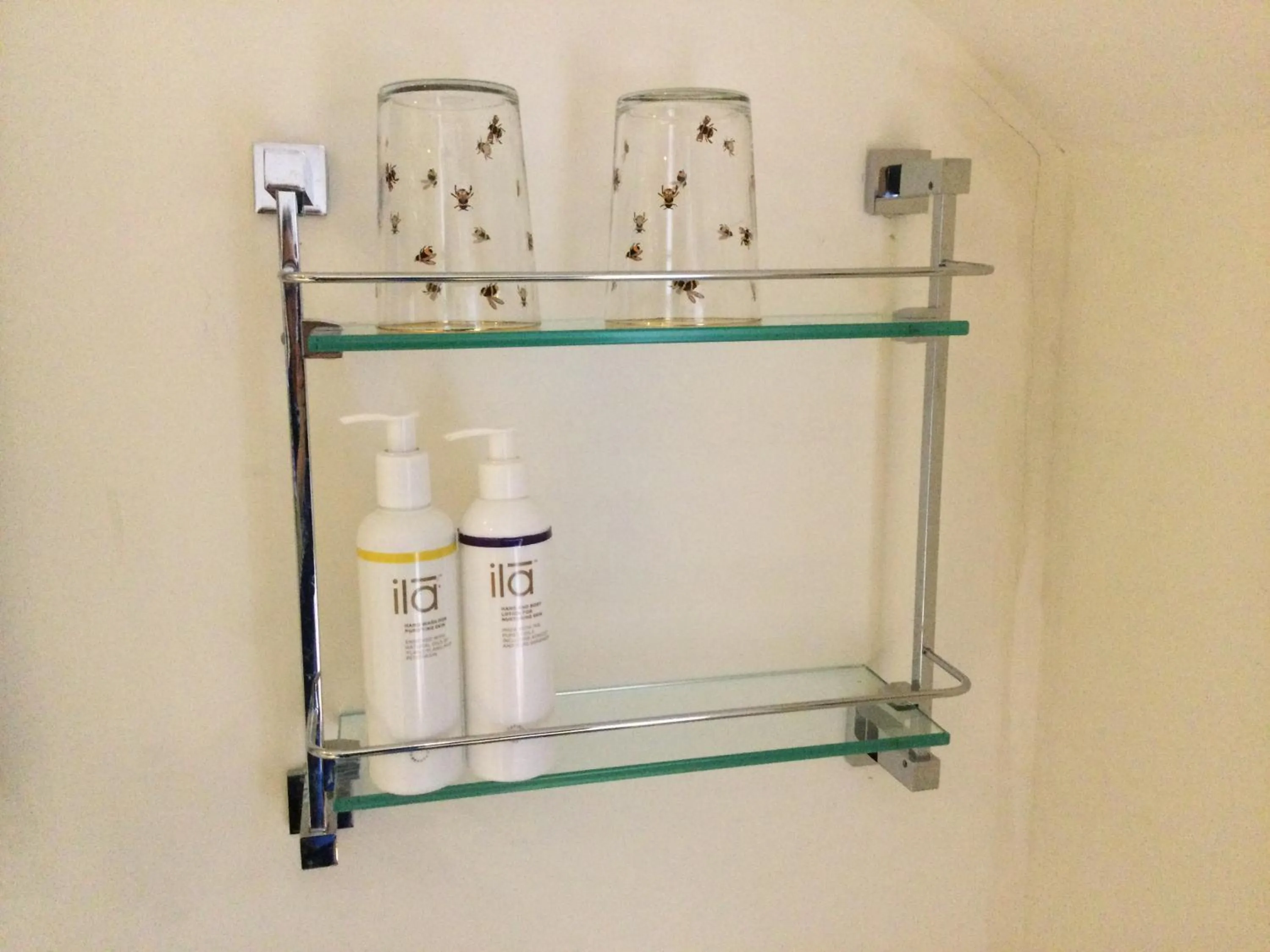 Field End House Strawberry Lane Meysey Hampton