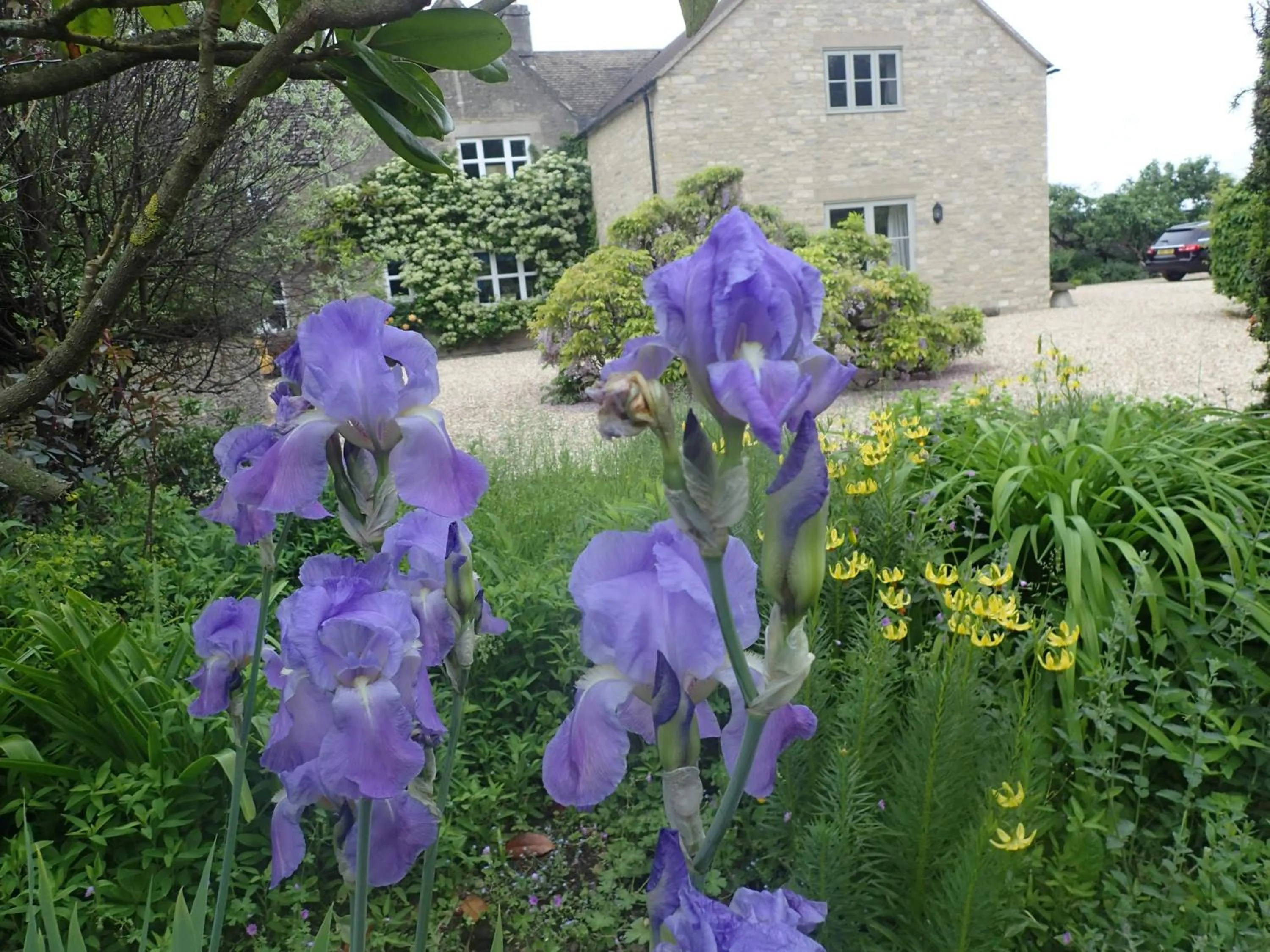 Field End House Strawberry Lane Meysey Hampton