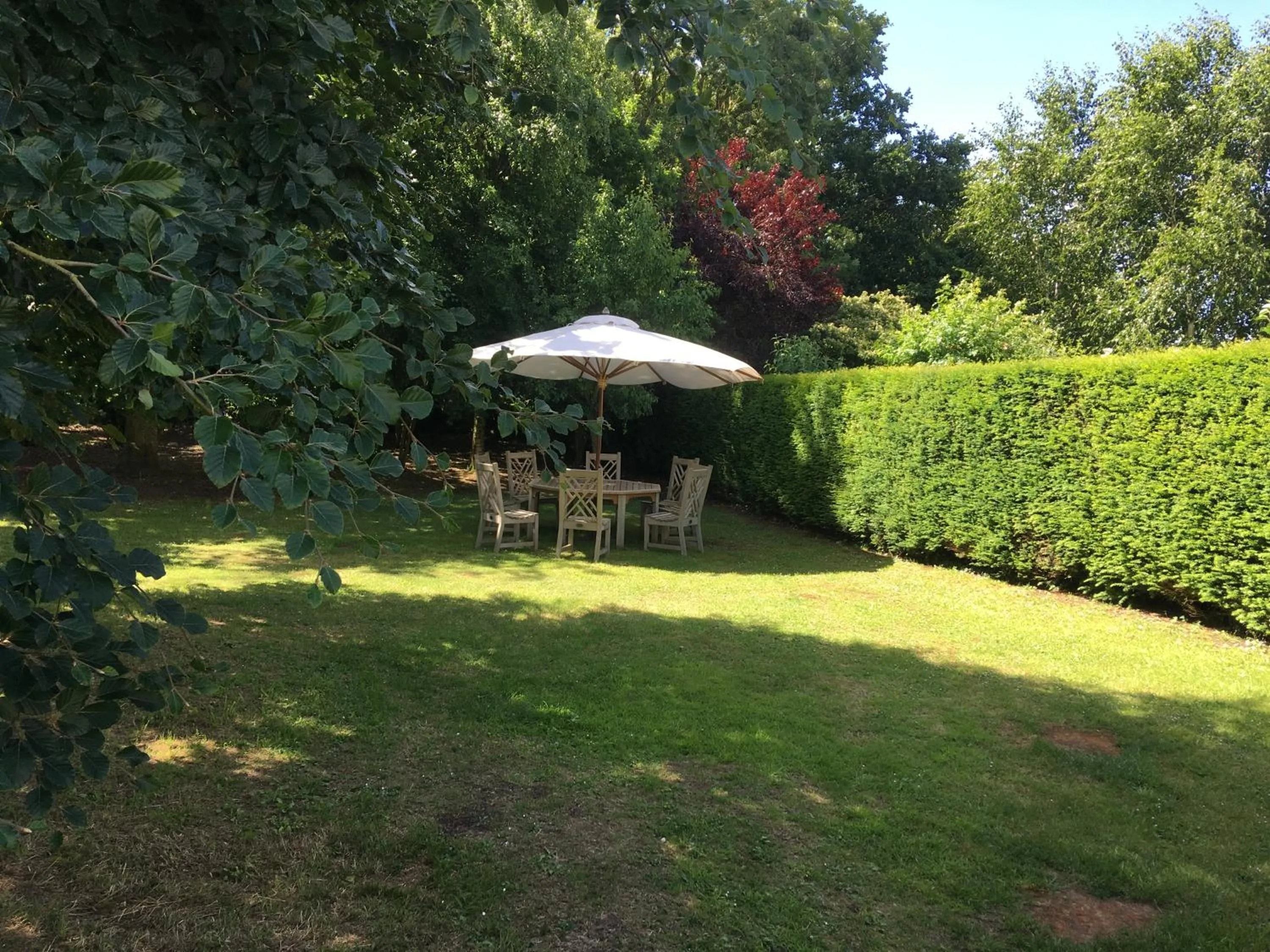 Field End House Strawberry Lane Meysey Hampton