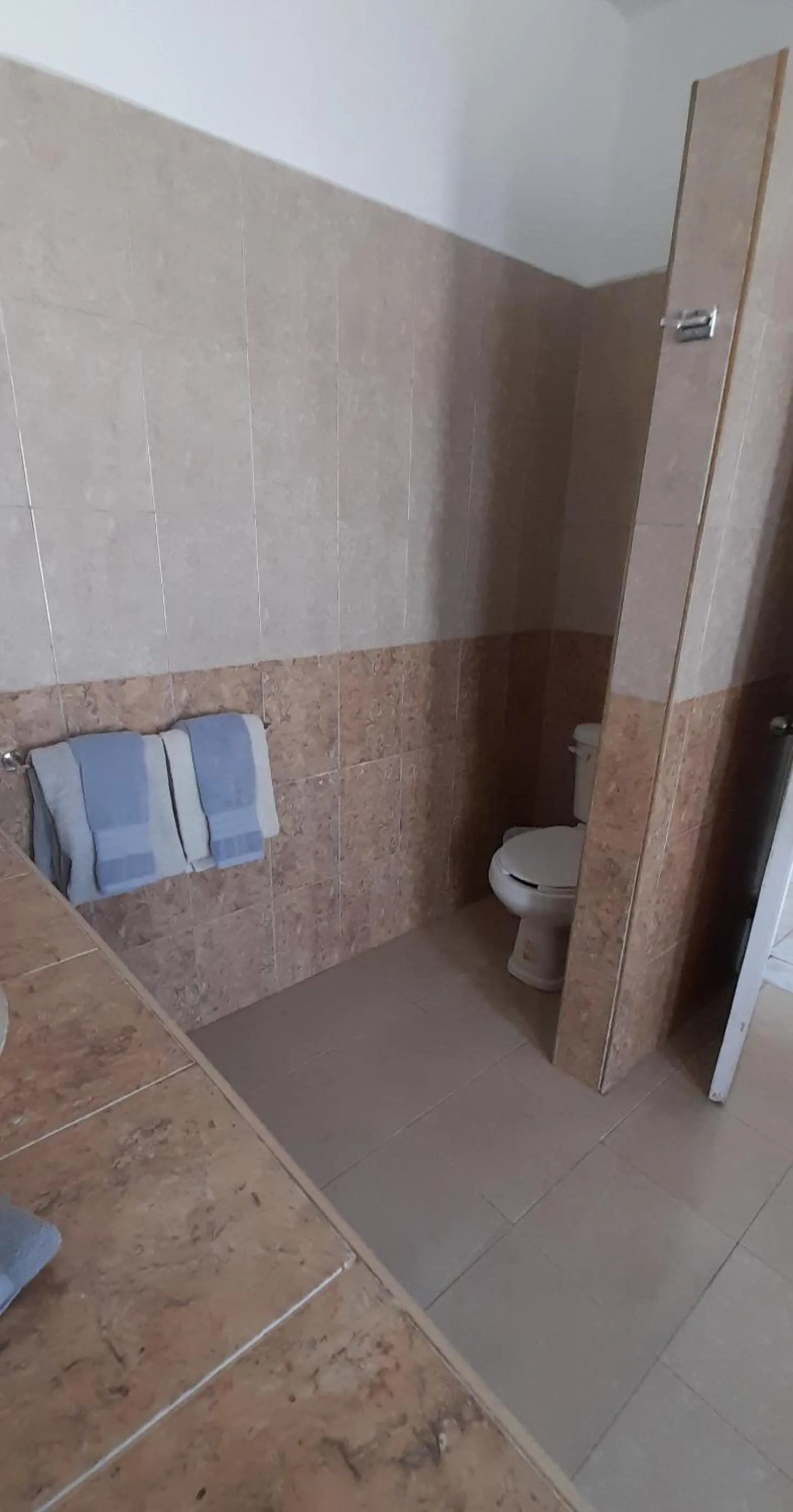 Bathroom in Claro de Luna