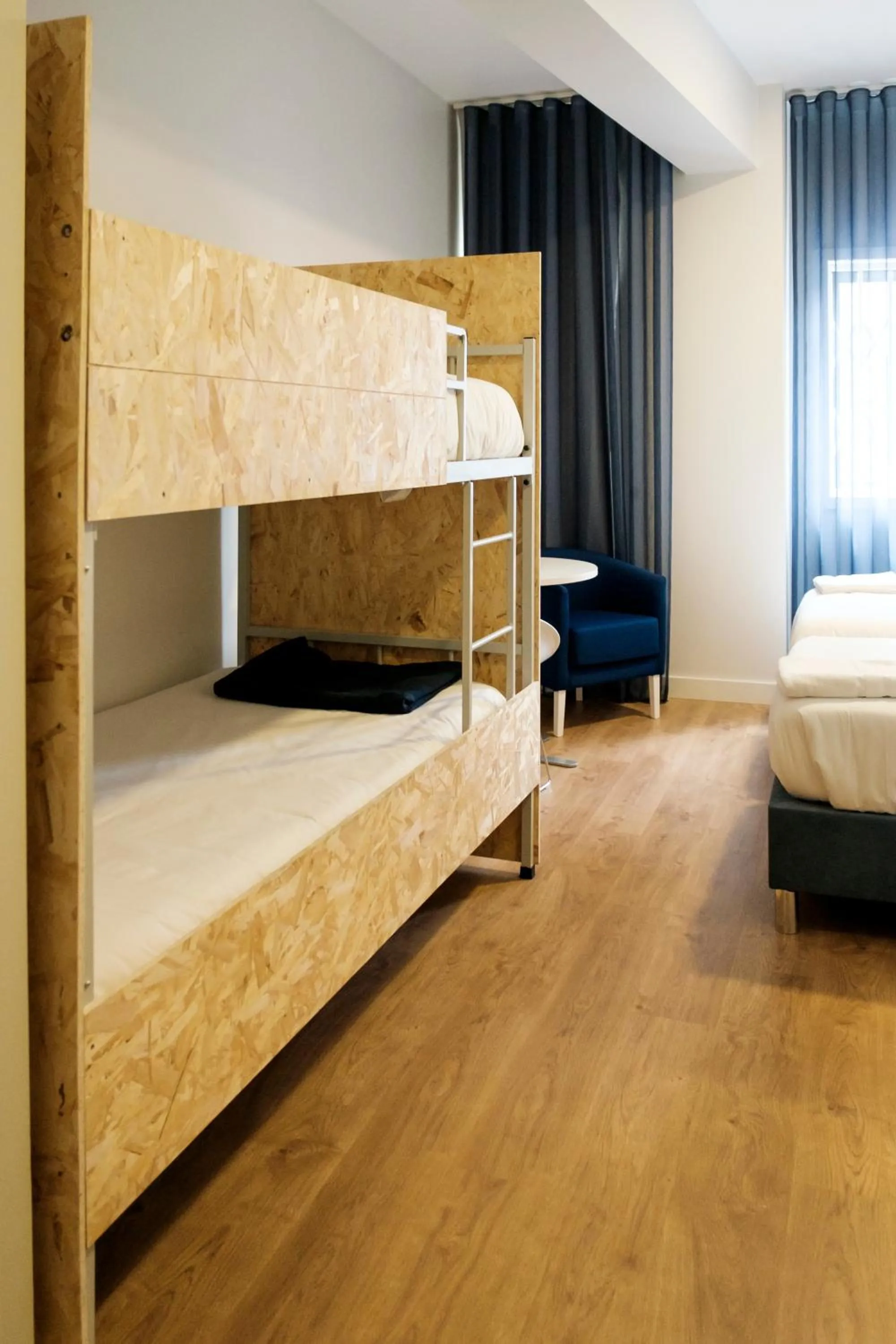 bunk bed, Bed in HI!GO